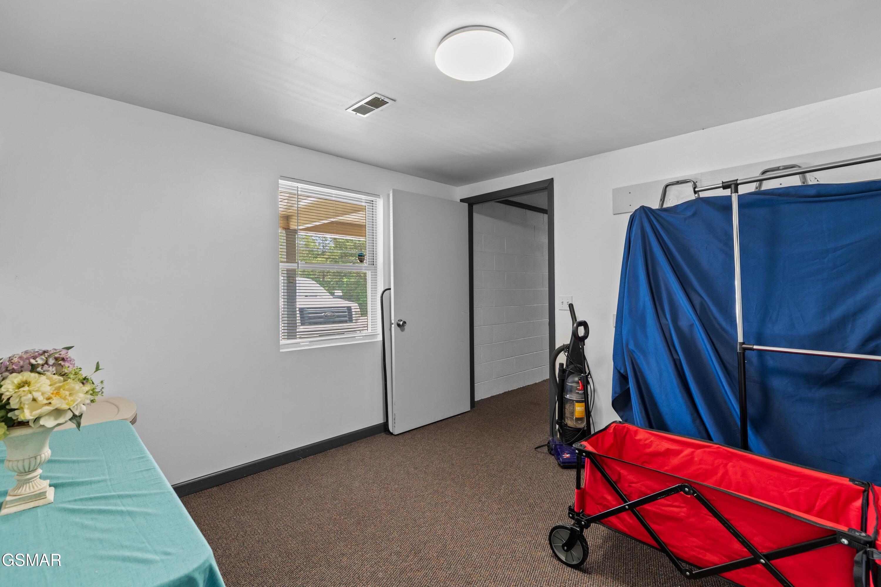 1015 N Union Grove Road Friendsville TN 37737