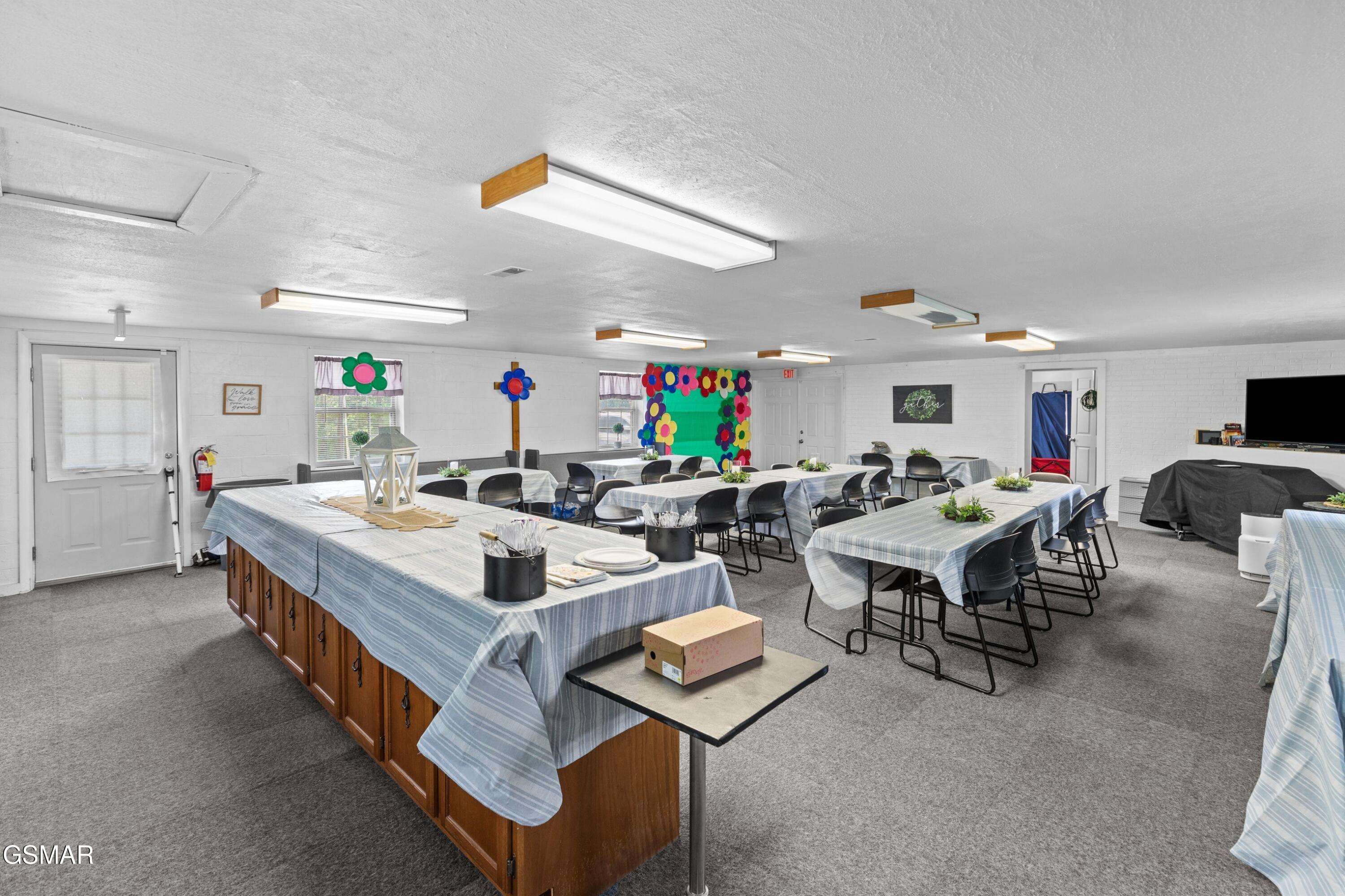 1015 N Union Grove Road Friendsville TN 37737