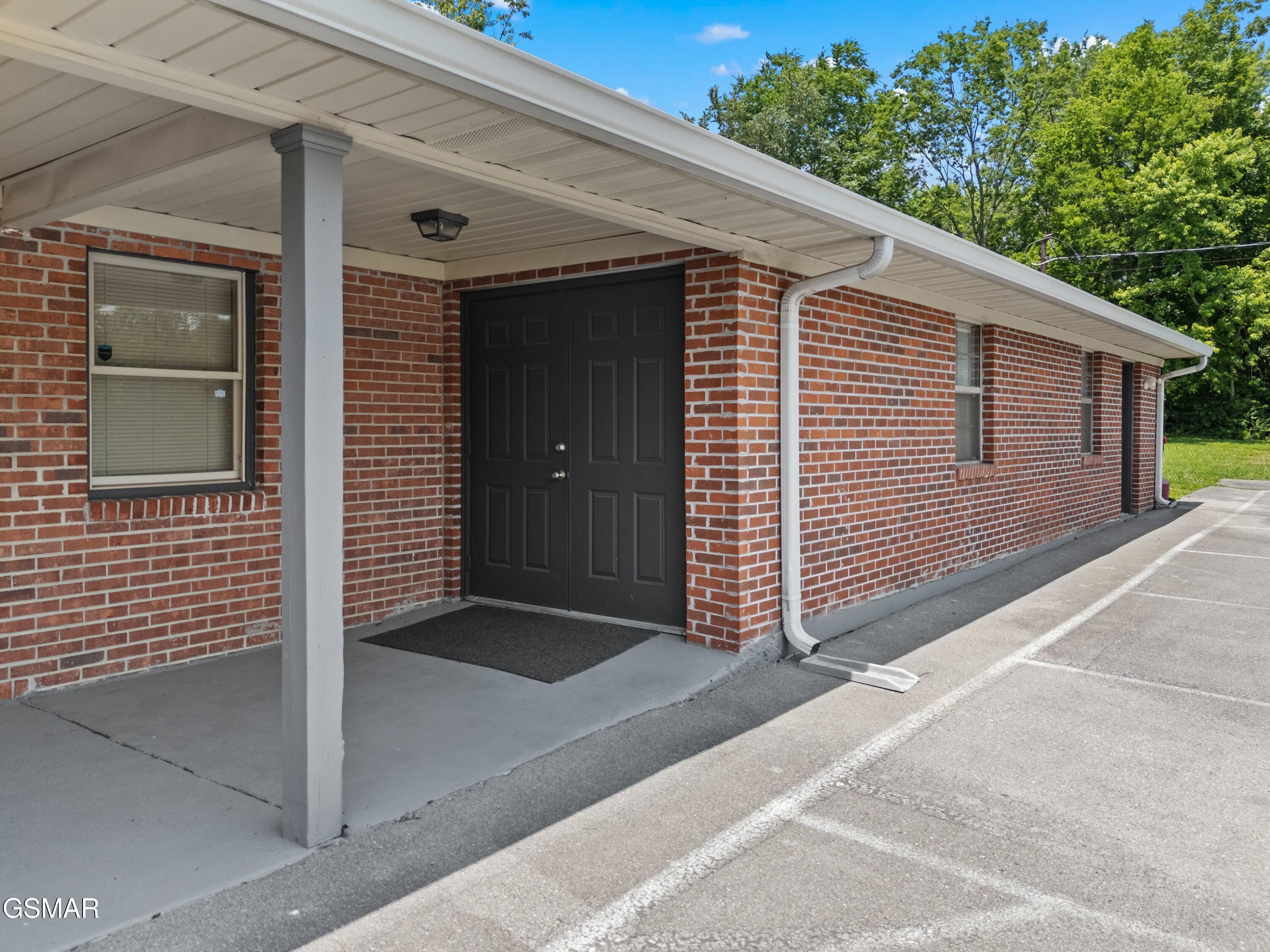 1015 N Union Grove Road Friendsville TN 37737