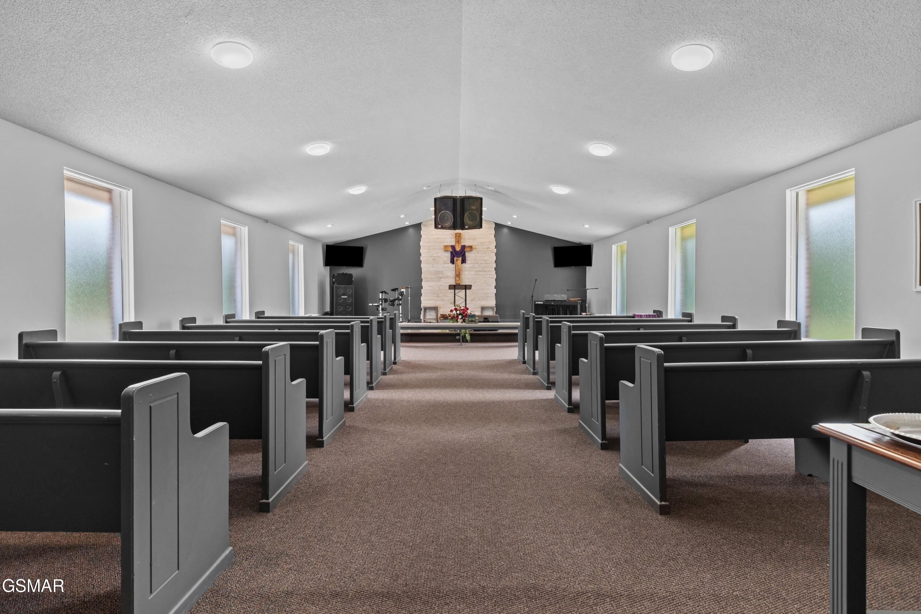 1015 N Union Grove Road Friendsville TN 37737