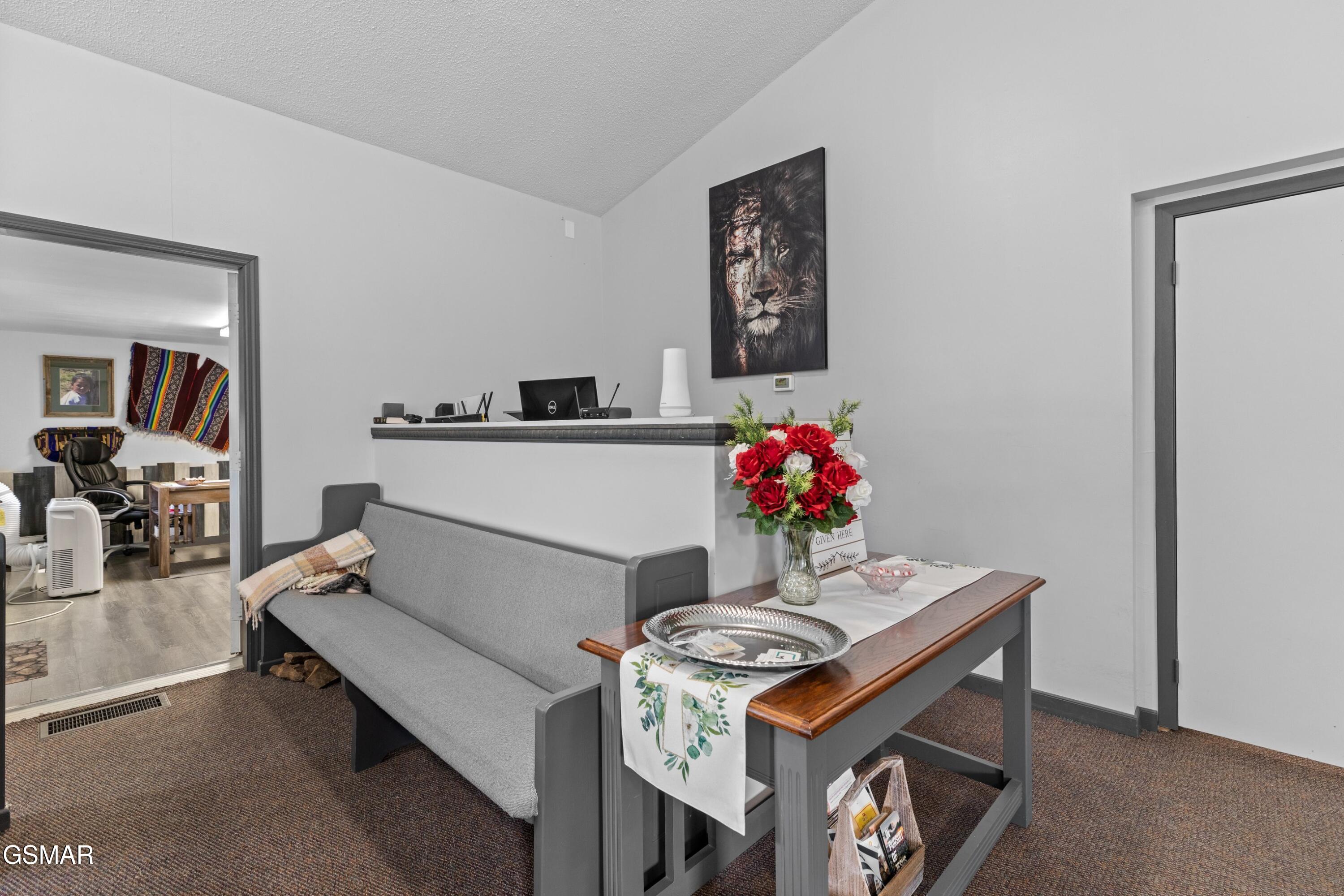 1015 N Union Grove Road Friendsville TN 37737