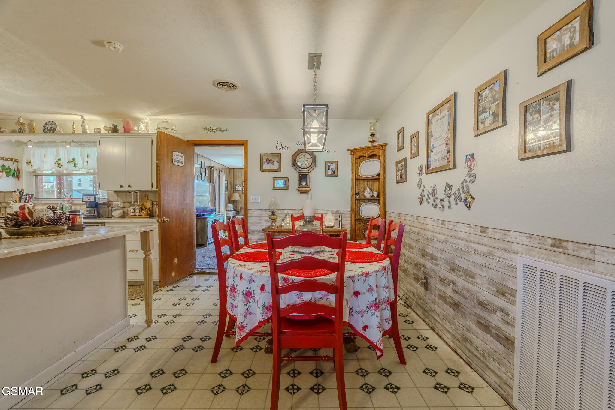 215 Valley Drive Pigeon Forge TN 37863