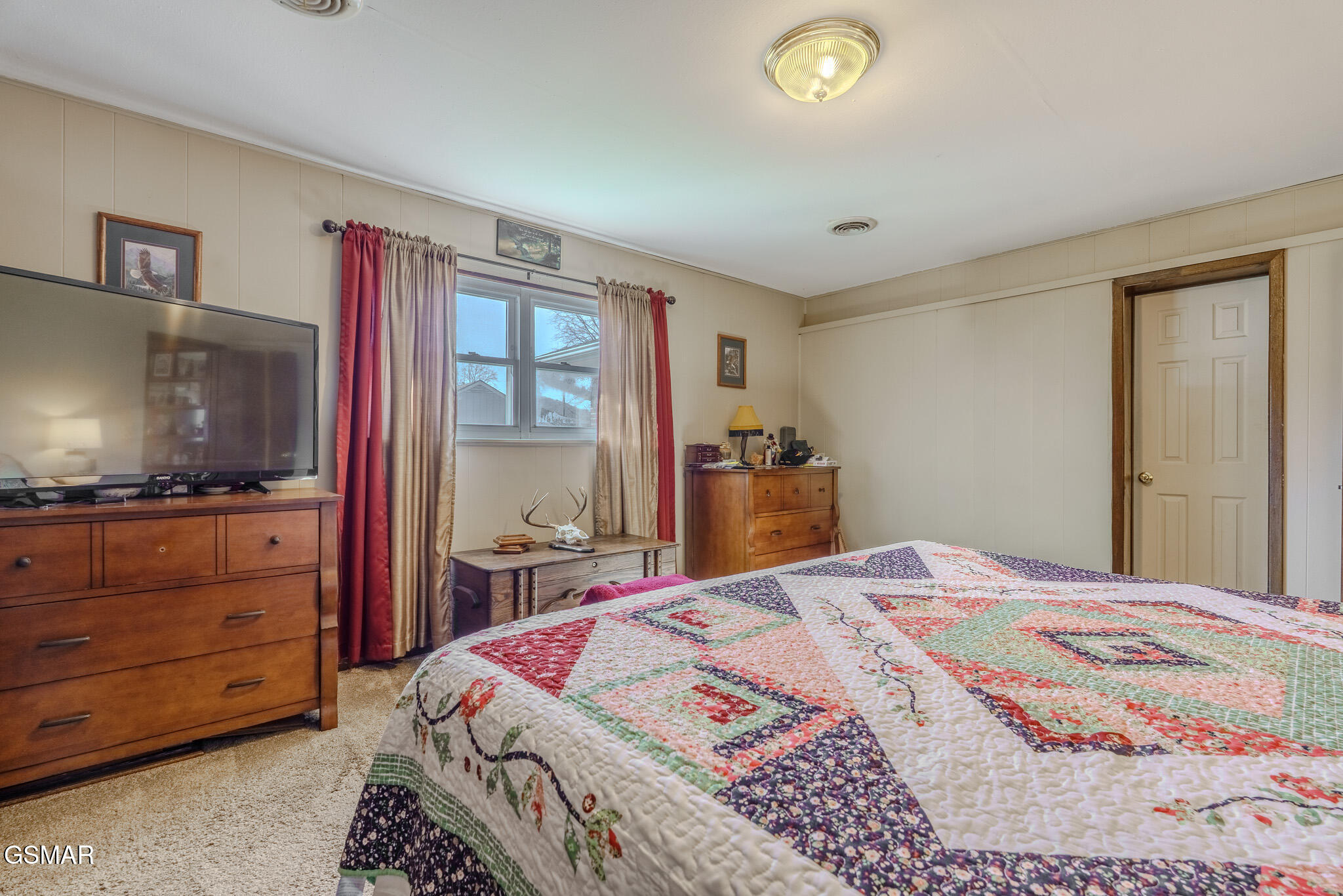 215 Valley Drive Pigeon Forge TN 37863