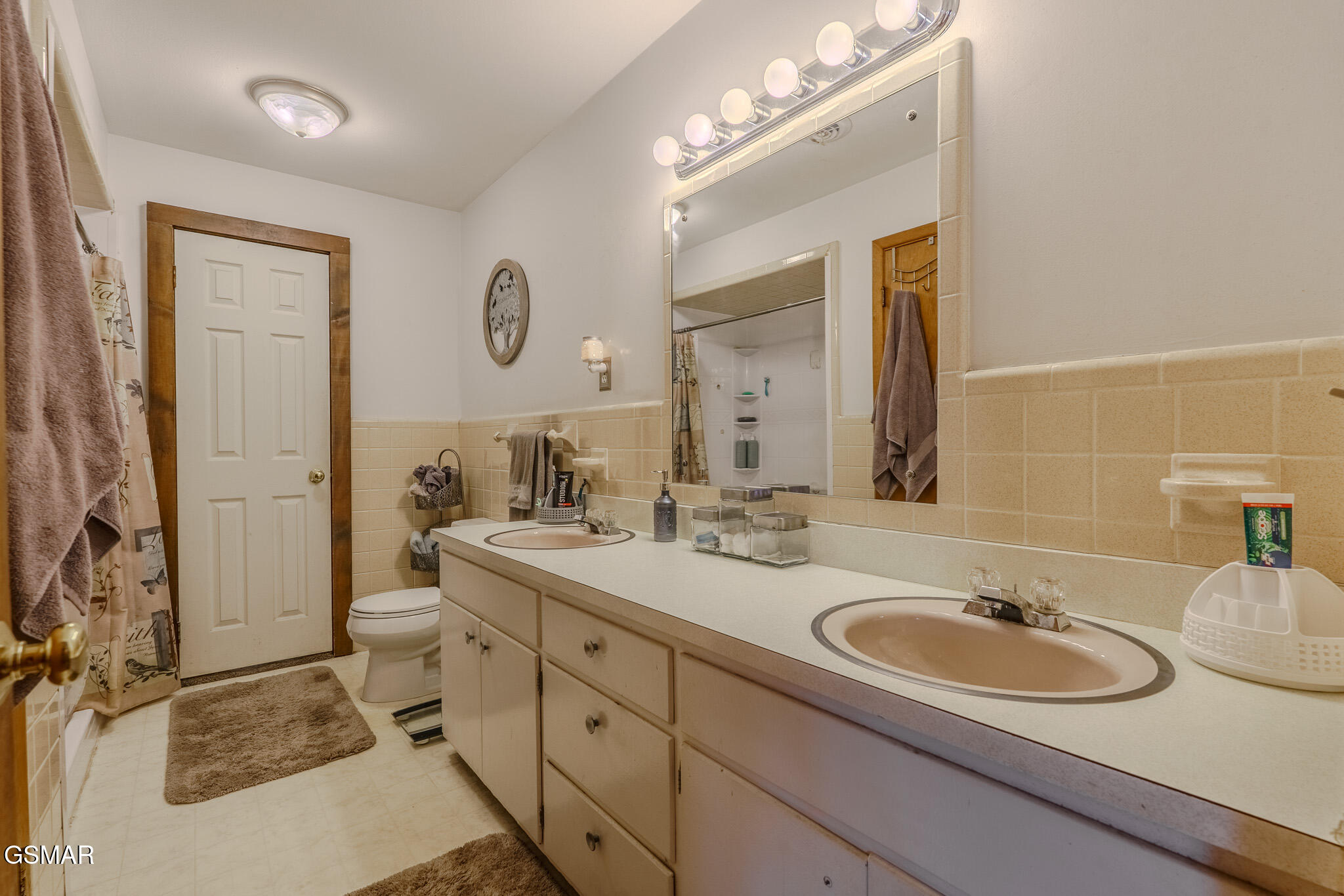 215 Valley Drive Pigeon Forge TN 37863