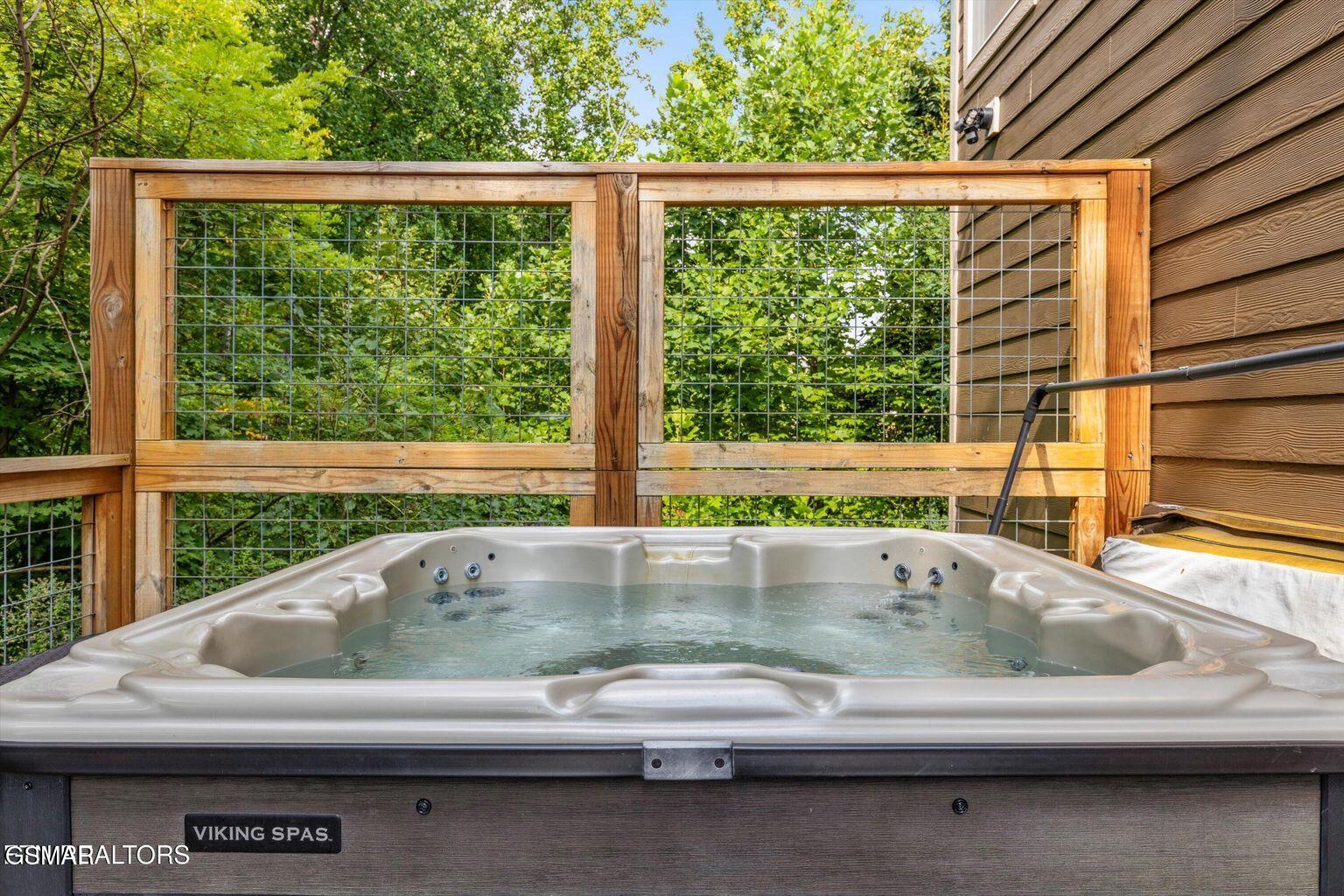 622 Wiley Oakley Drive Gatlinburg TN 37738