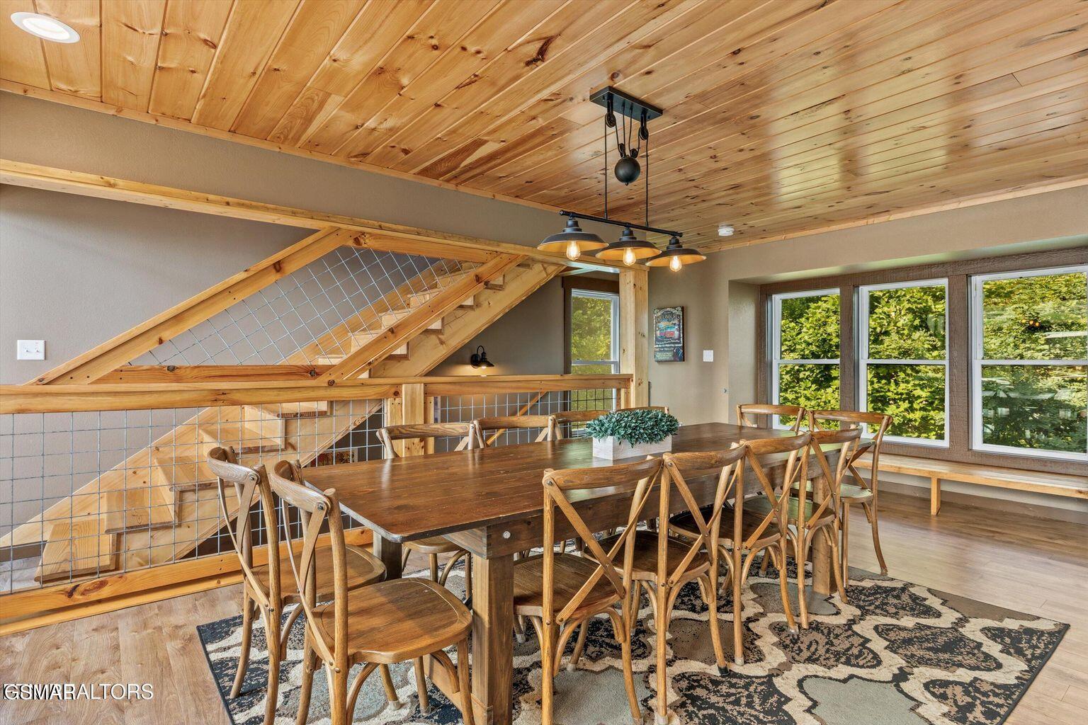 622 Wiley Oakley Drive Gatlinburg TN 37738