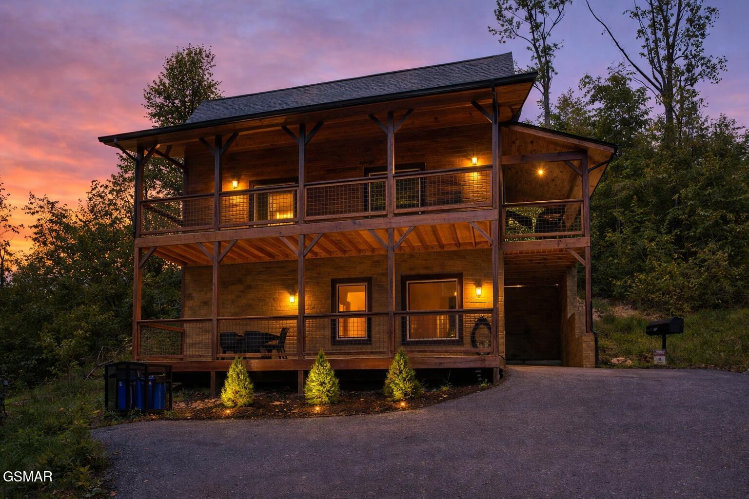620 Deer Path Lane Gatlinburg TN 37738