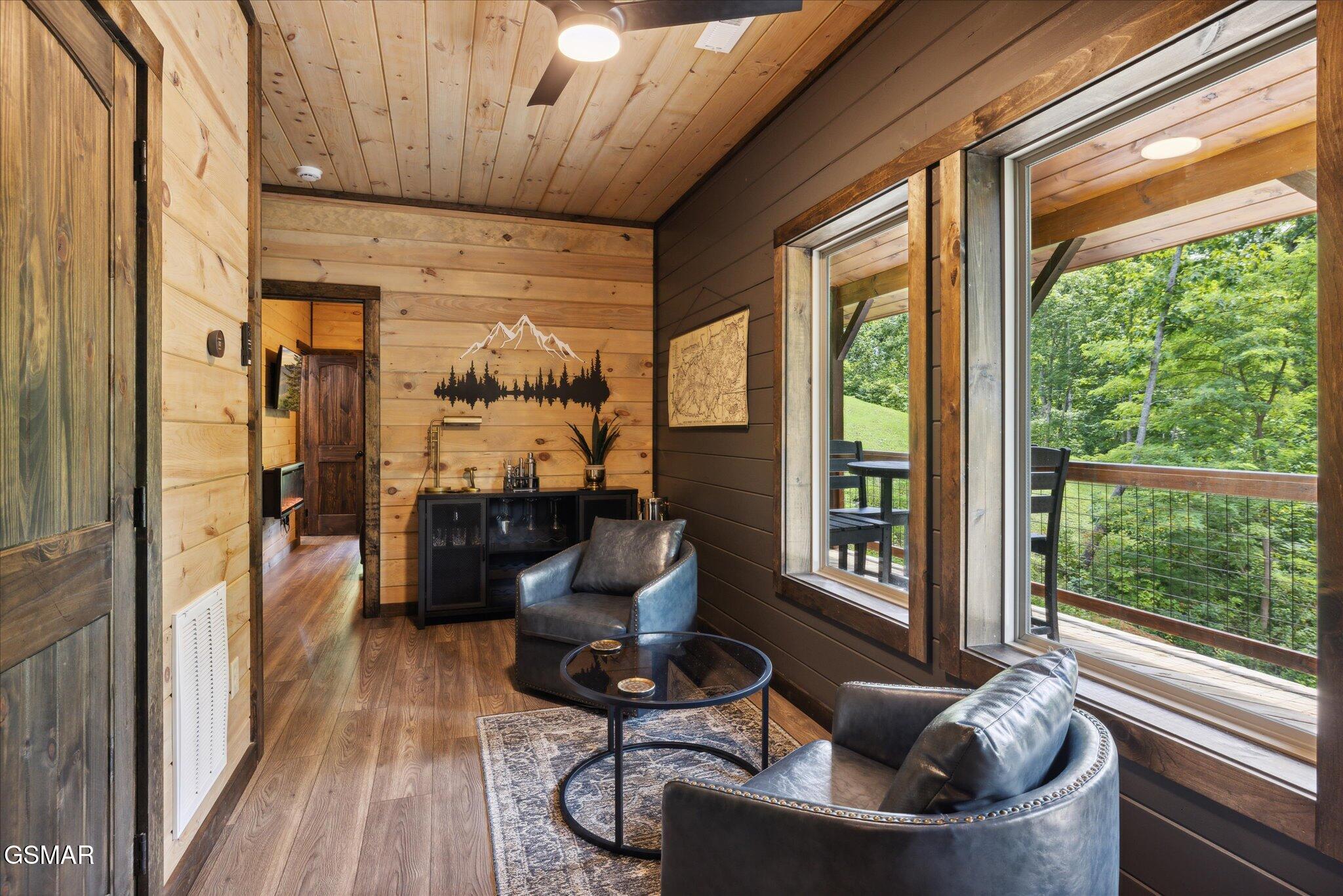 620 Deer Path Lane Gatlinburg TN 37738