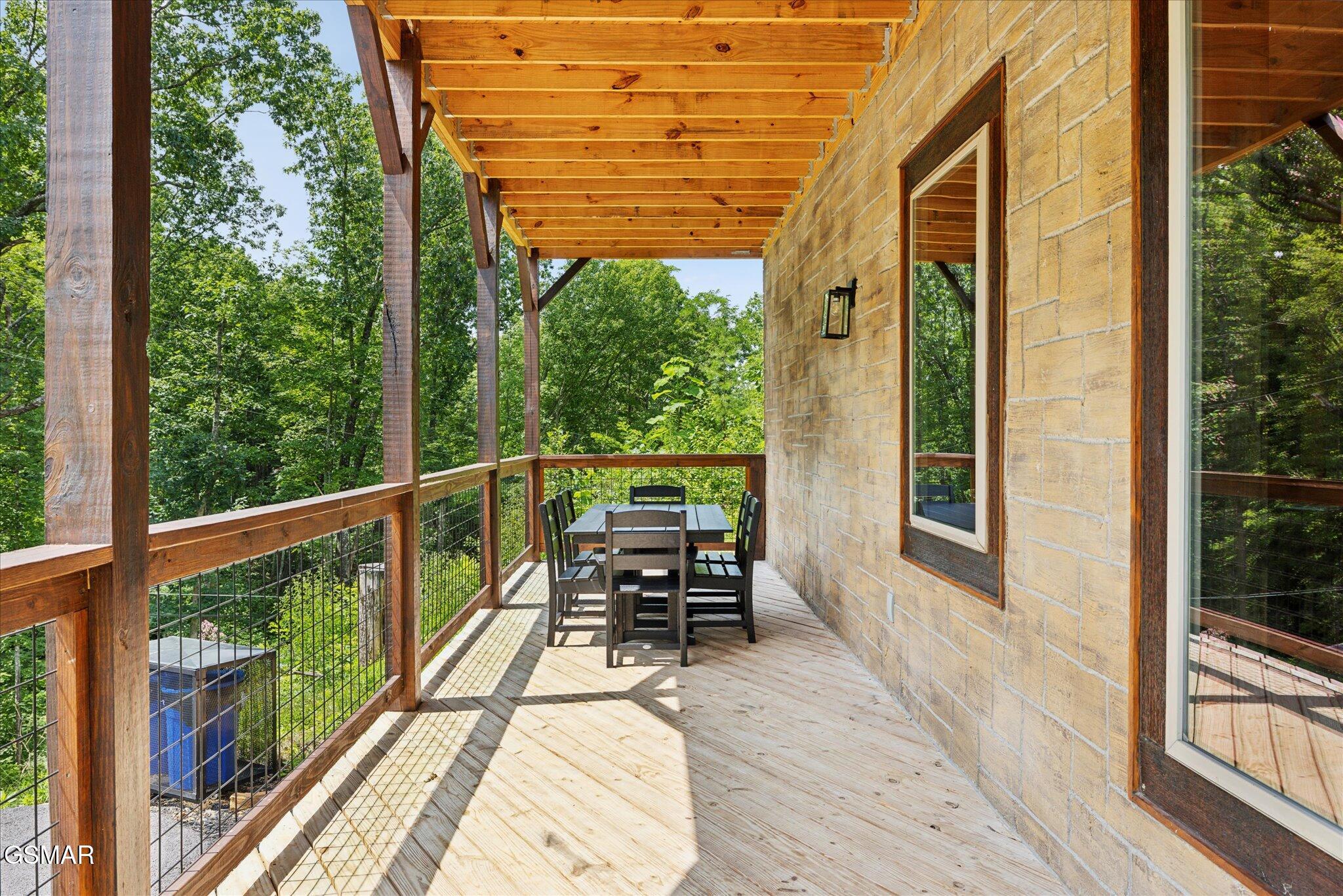 620 Deer Path Lane Gatlinburg TN 37738