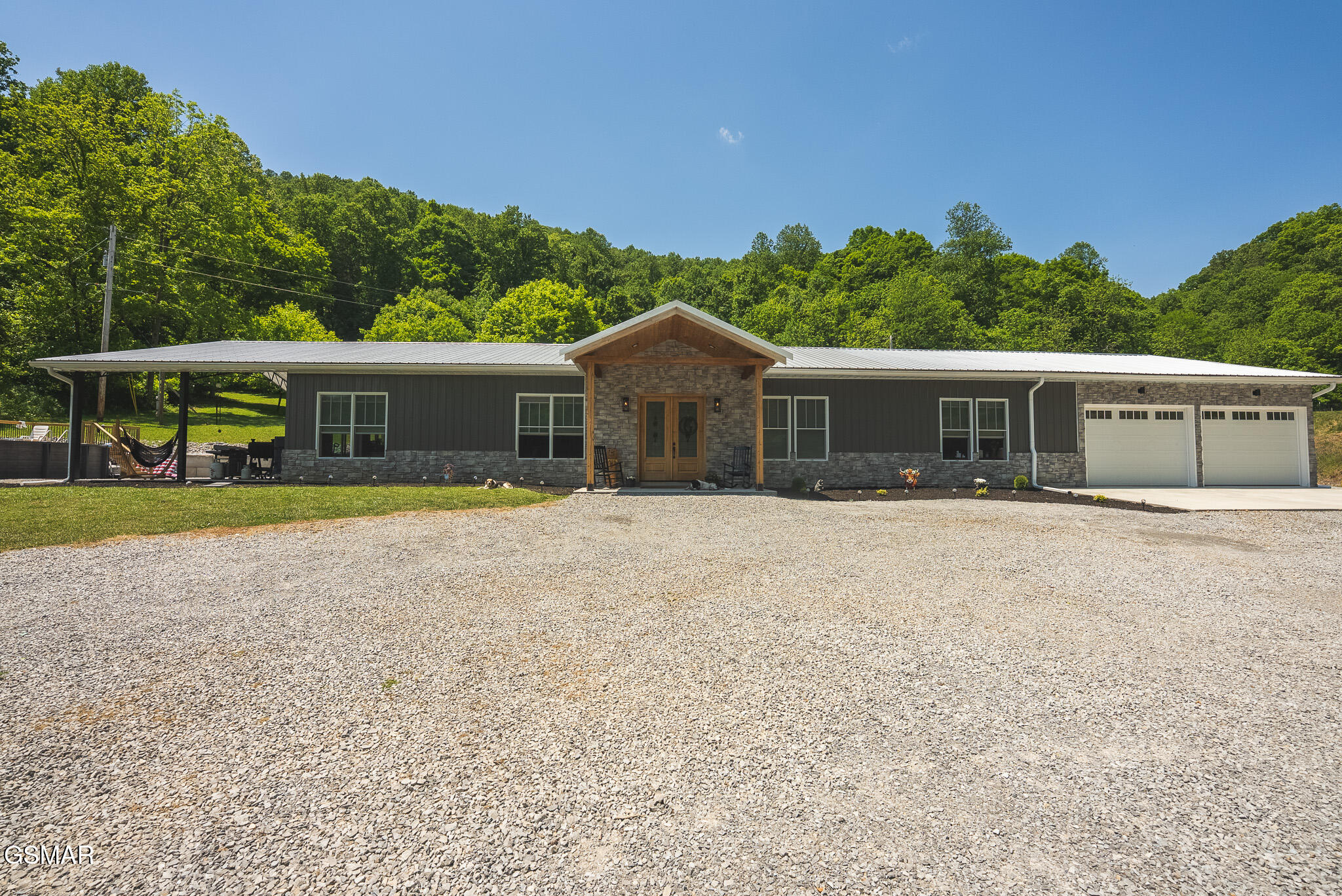 622 Earls Hollow Road Speedwell TN 37870