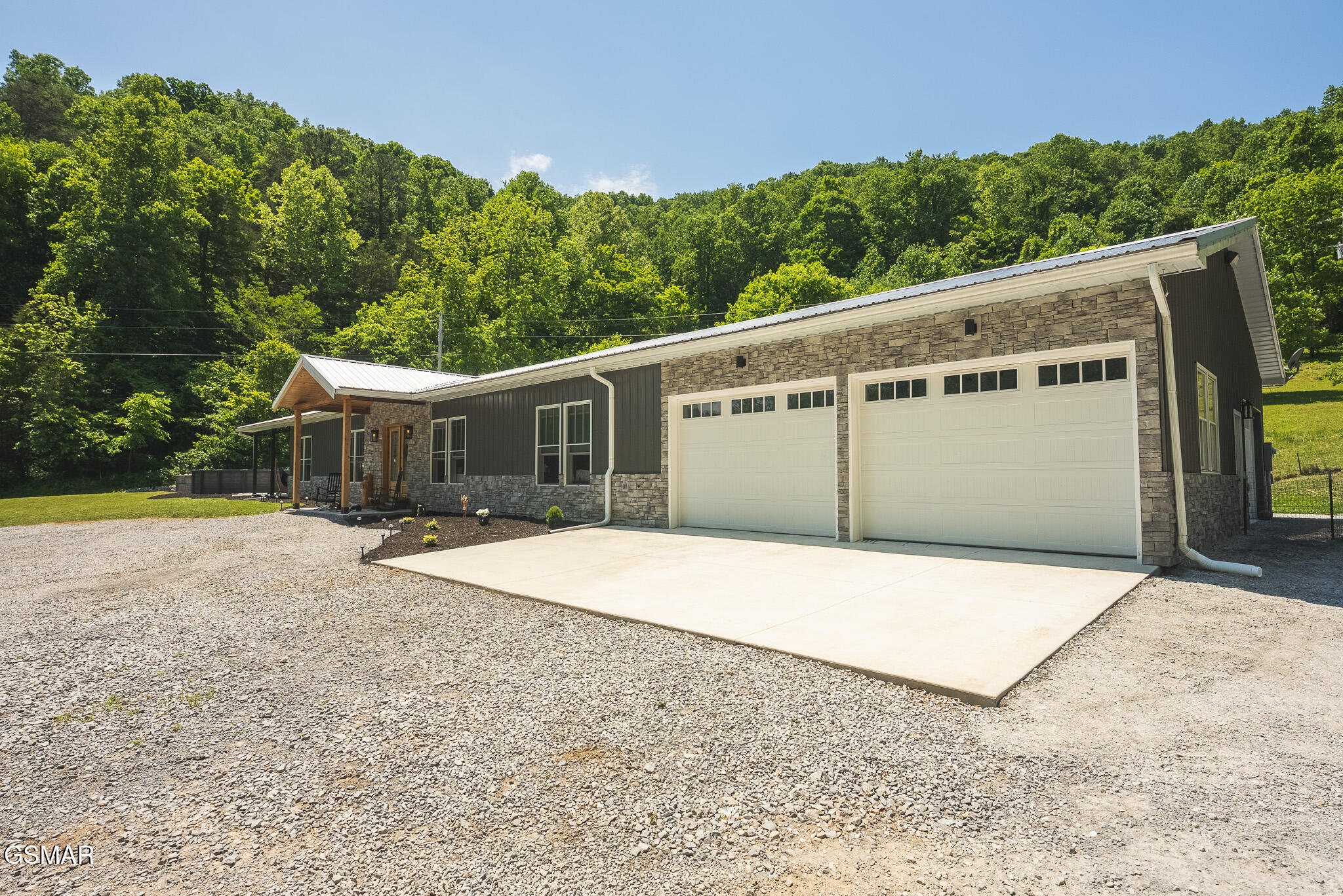 622 Earls Hollow Road Speedwell TN 37870