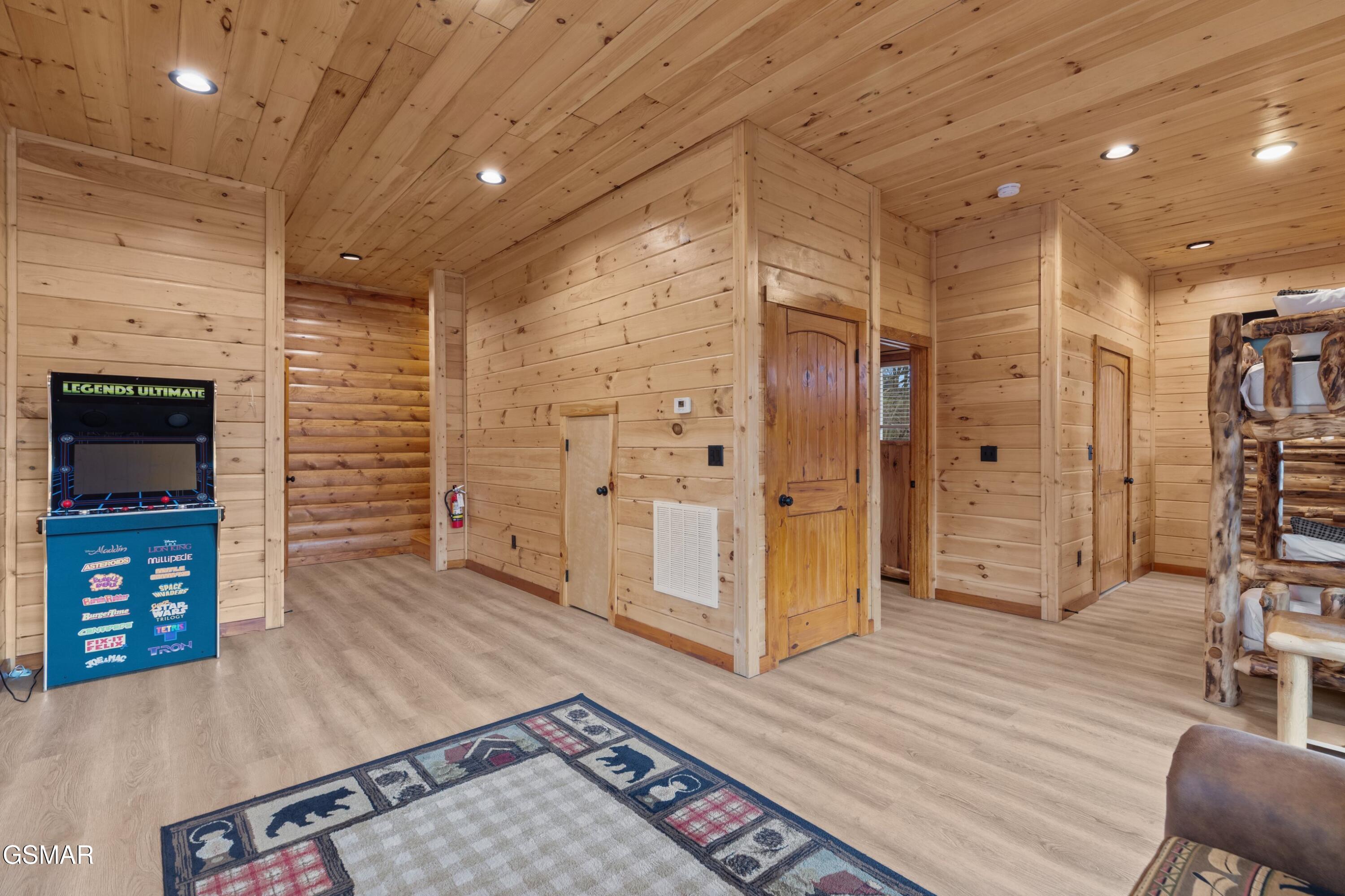 932 Chestnut Drive Gatlinburg TN 37738