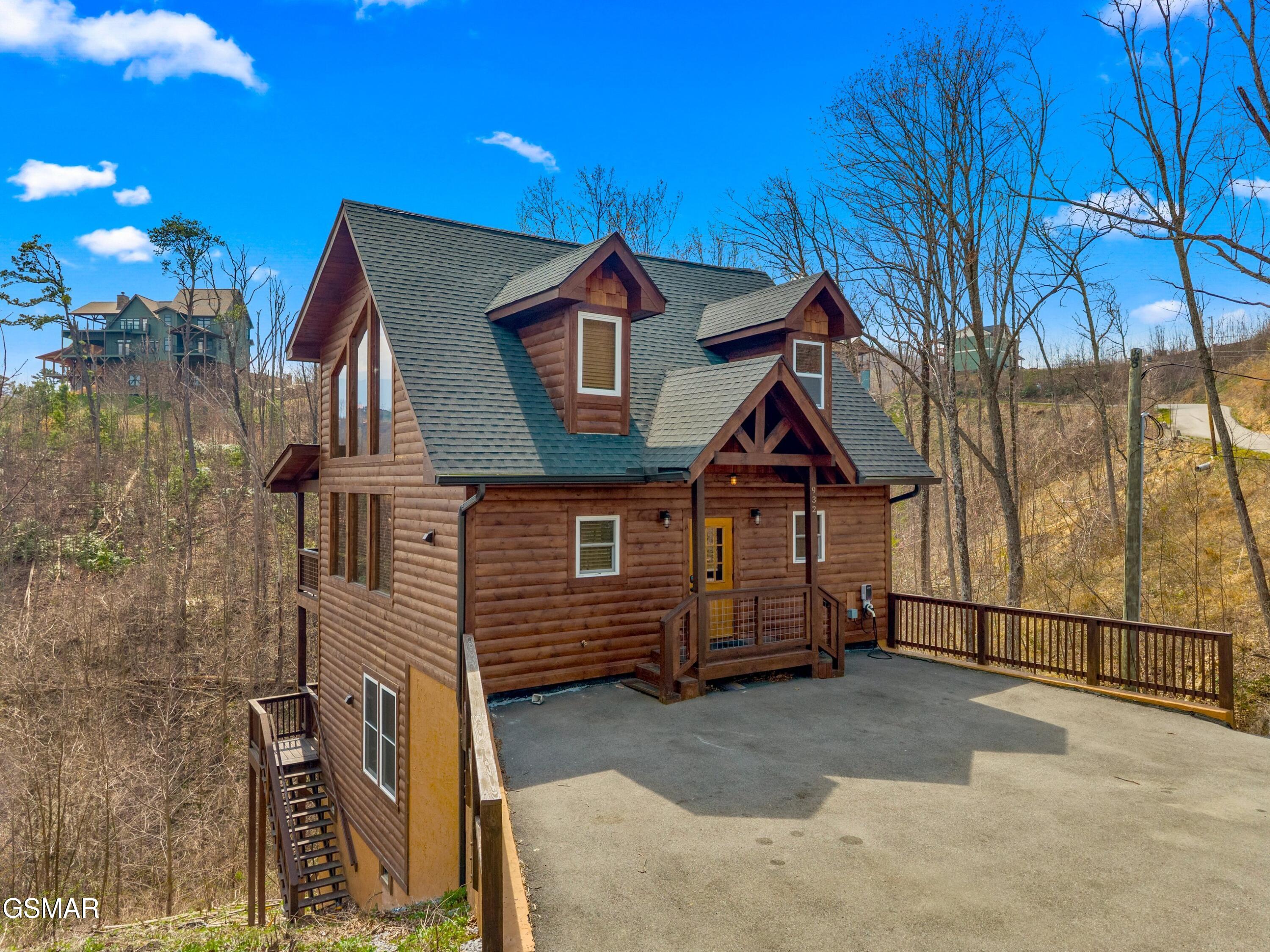 932 Chestnut Drive Gatlinburg TN 37738