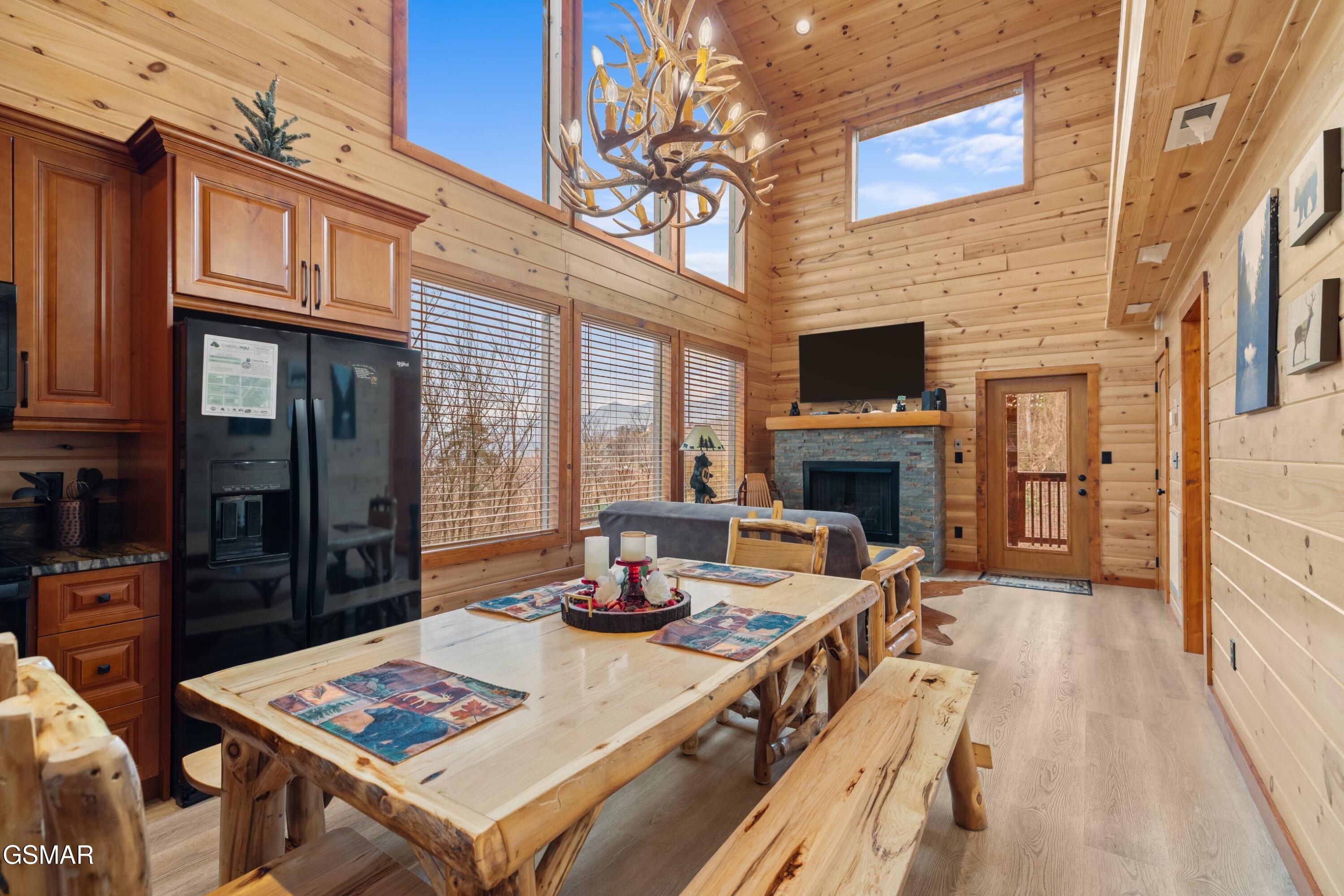 932 Chestnut Drive Gatlinburg TN 37738