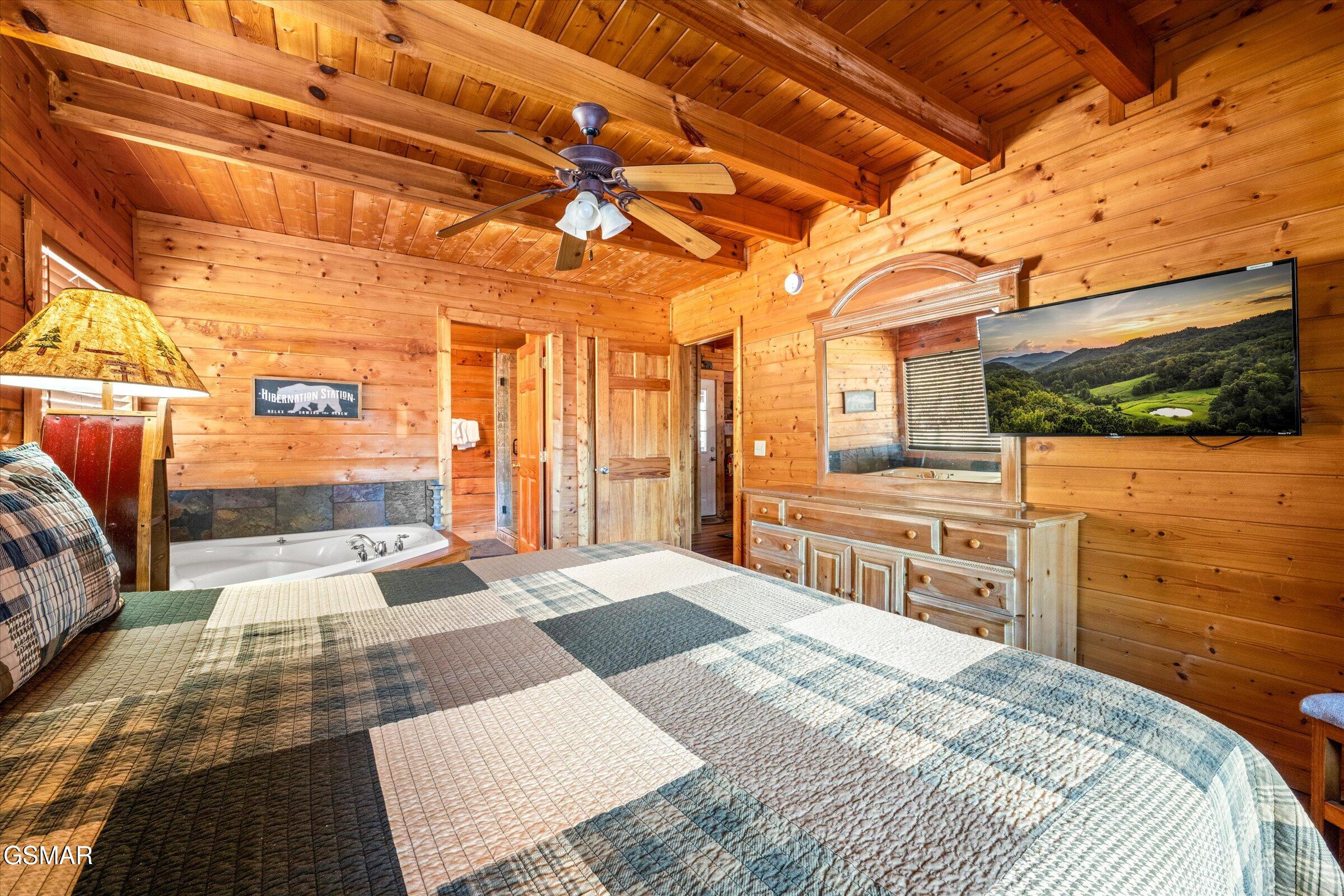 633 Chickasaw Gap Way Pigeon Forge TN 37863