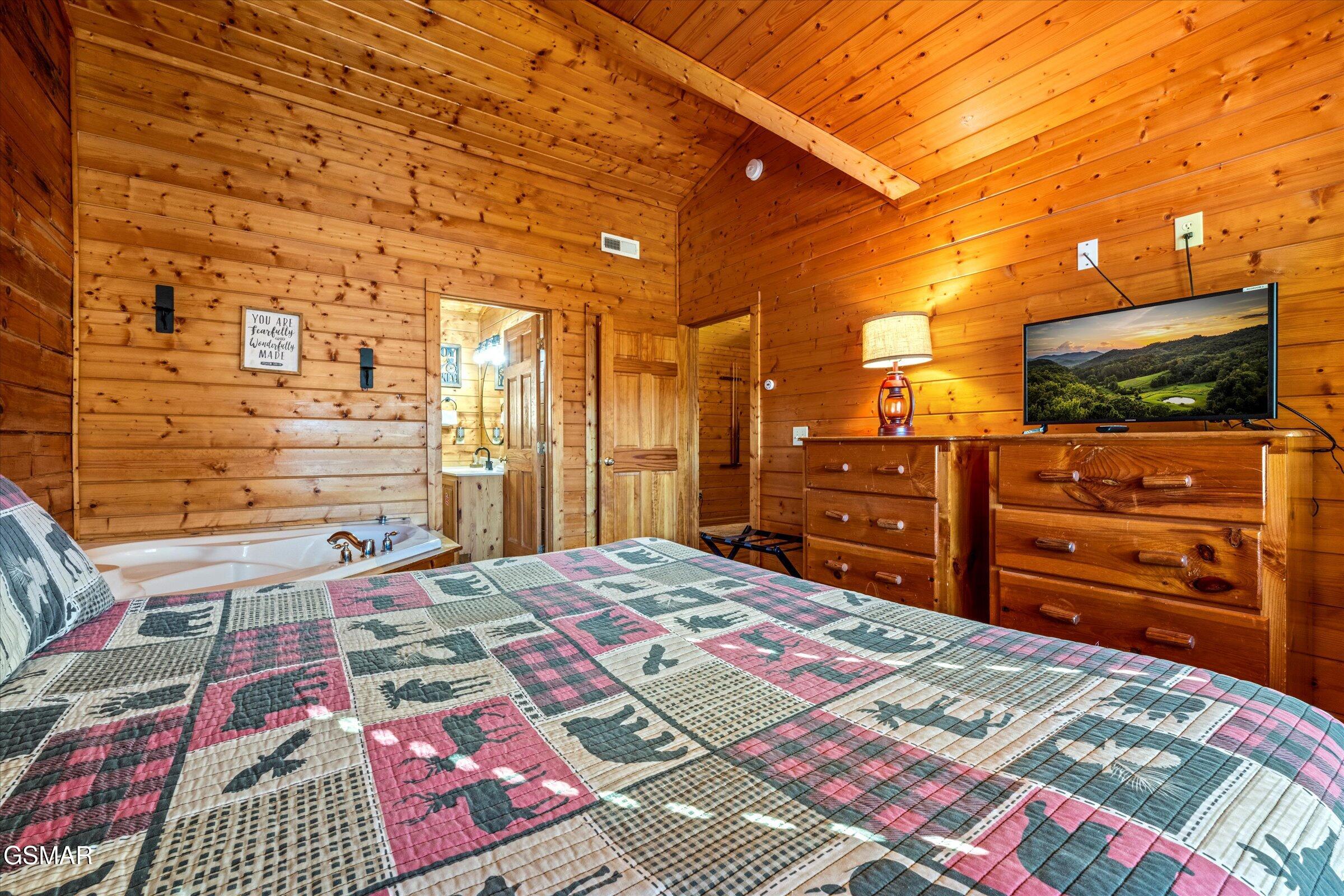 633 Chickasaw Gap Way Pigeon Forge TN 37863