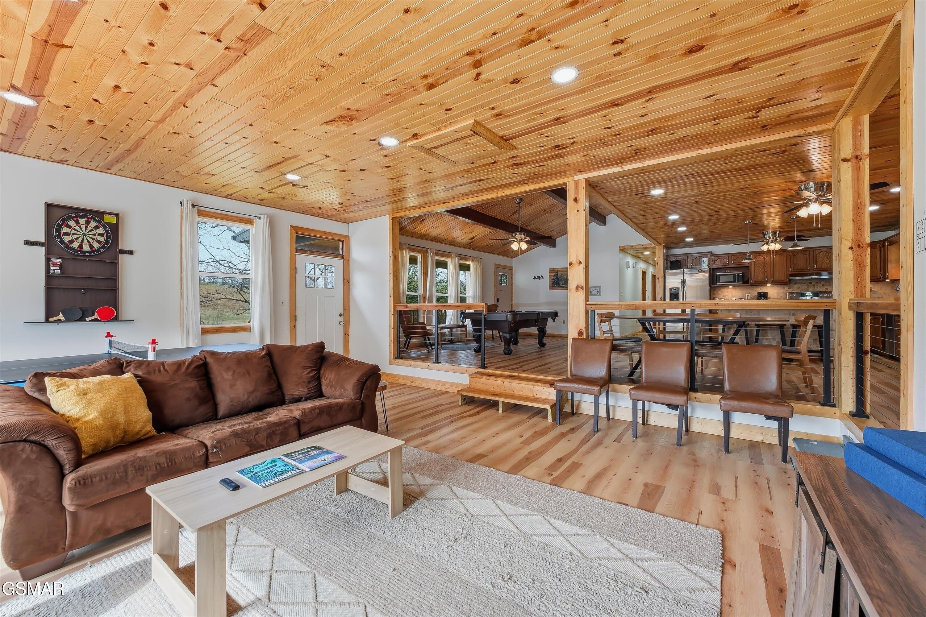 3180 Covemont Road Sevierville TN 37862