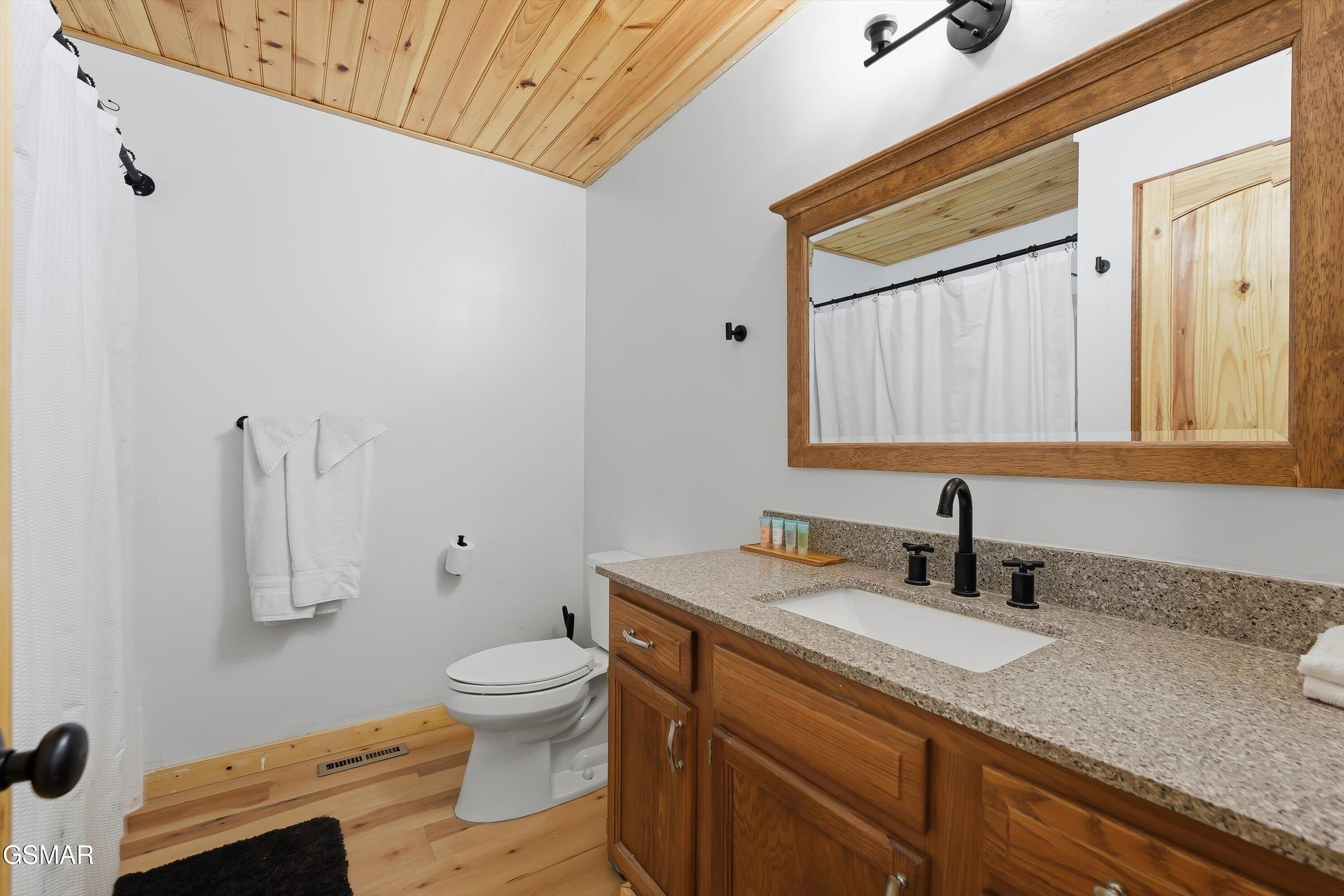 3180 Covemont Road Sevierville TN 37862