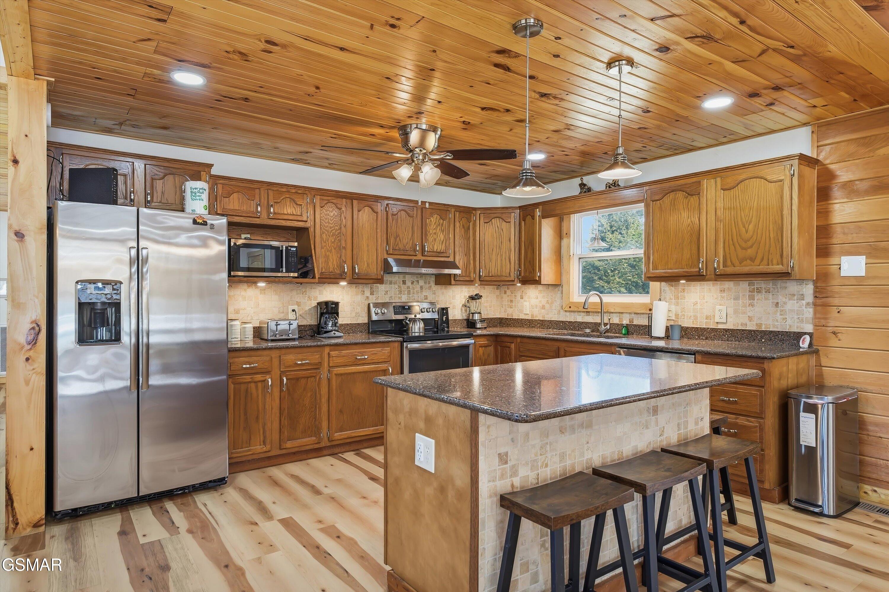 3180 Covemont Road Sevierville TN 37862