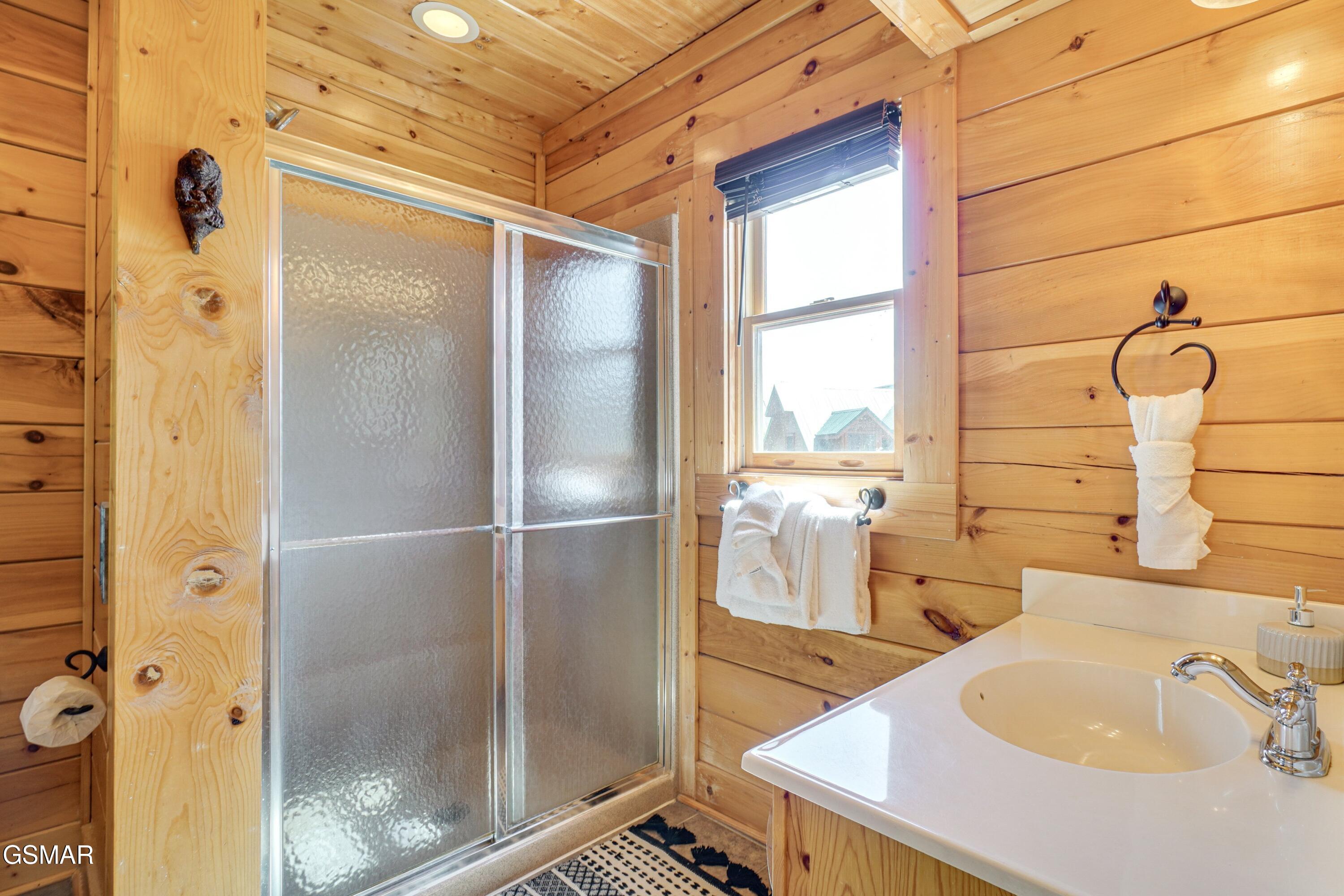 2867 White Oak Ridge Lane Sevierville TN 37862