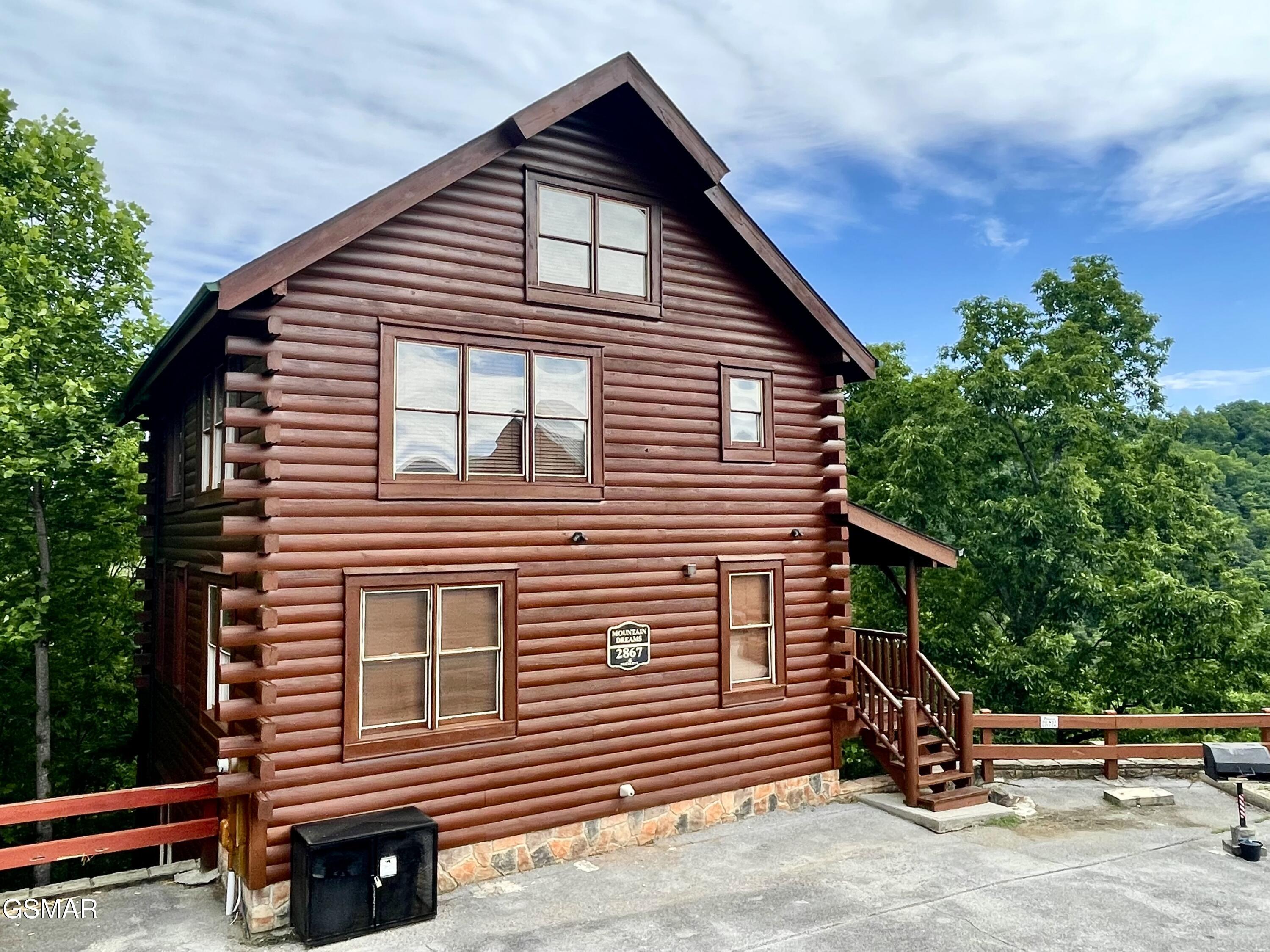2867 White Oak Ridge Lane Sevierville TN 37862