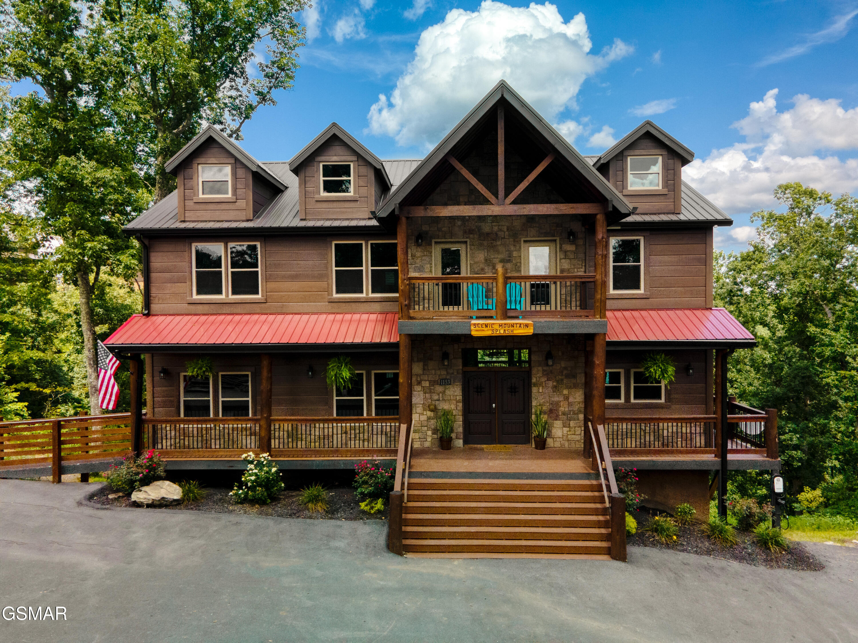 1153 Woodland Trek Lane Sevierville TN 37876