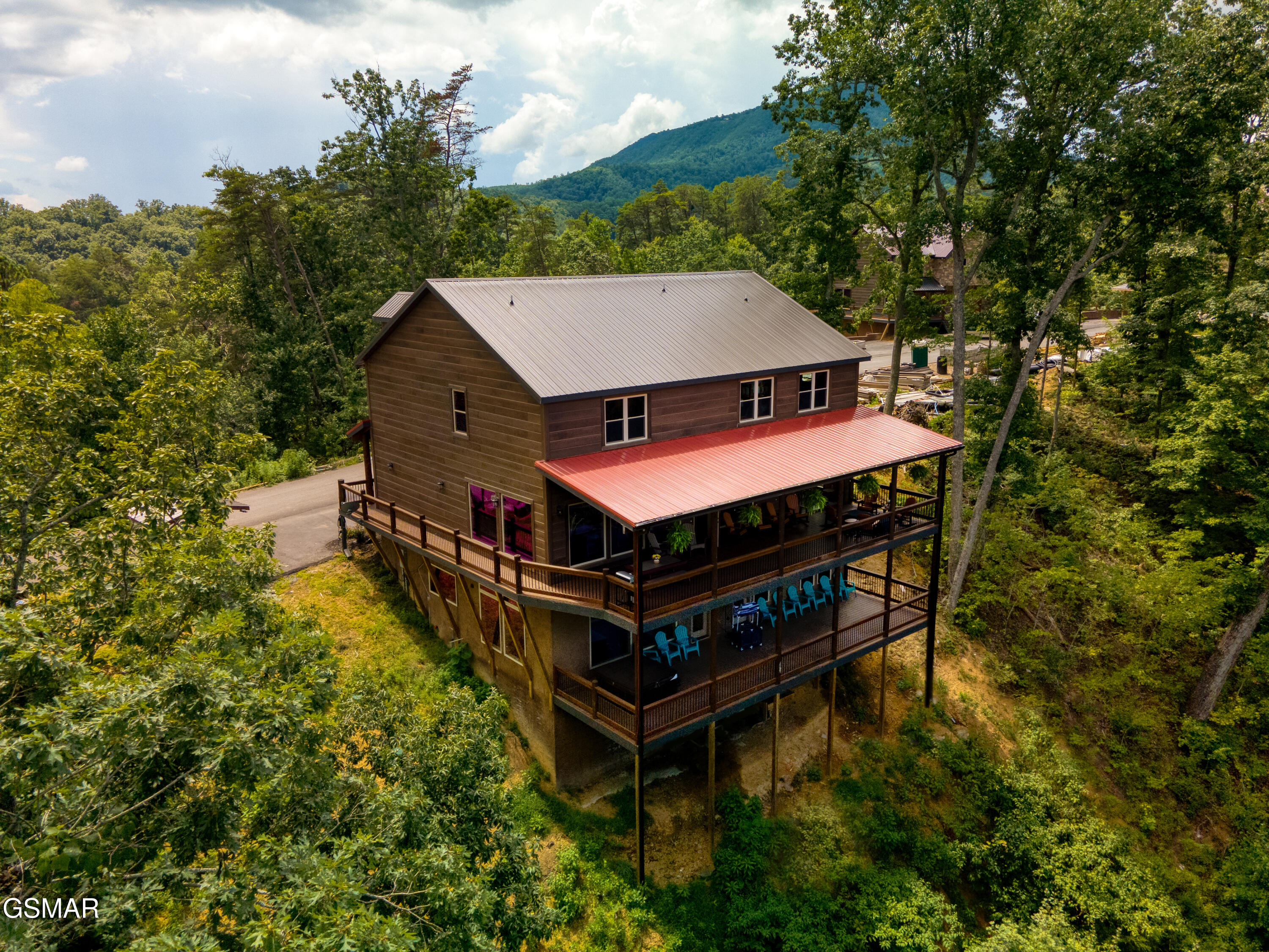 1153 Woodland Trek Lane Sevierville TN 37876