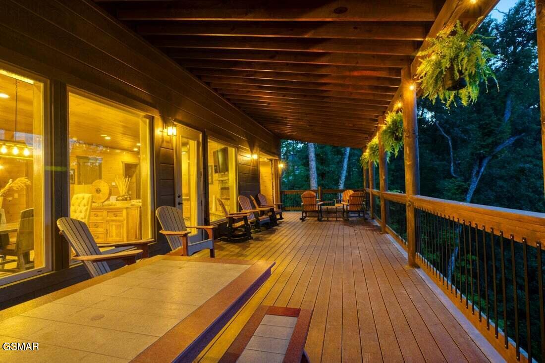 1153 Woodland Trek Lane Sevierville TN 37876