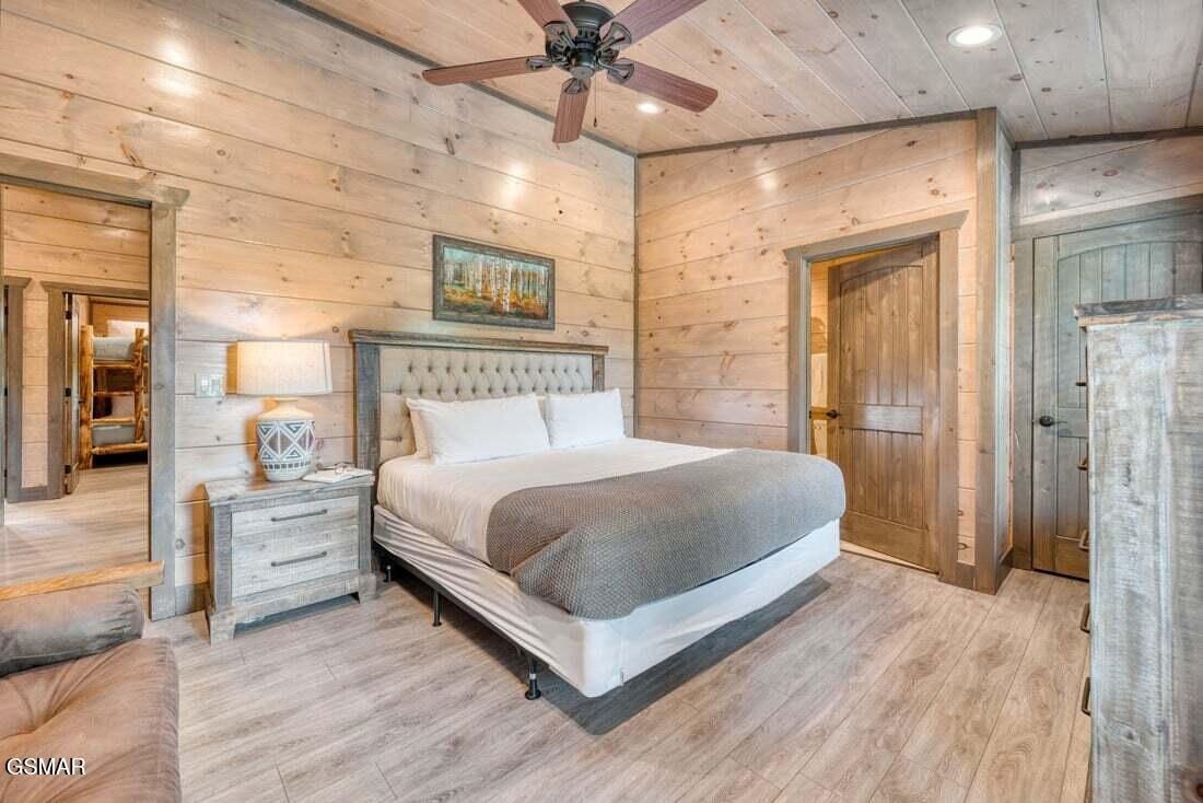 1153 Woodland Trek Lane Sevierville TN 37876