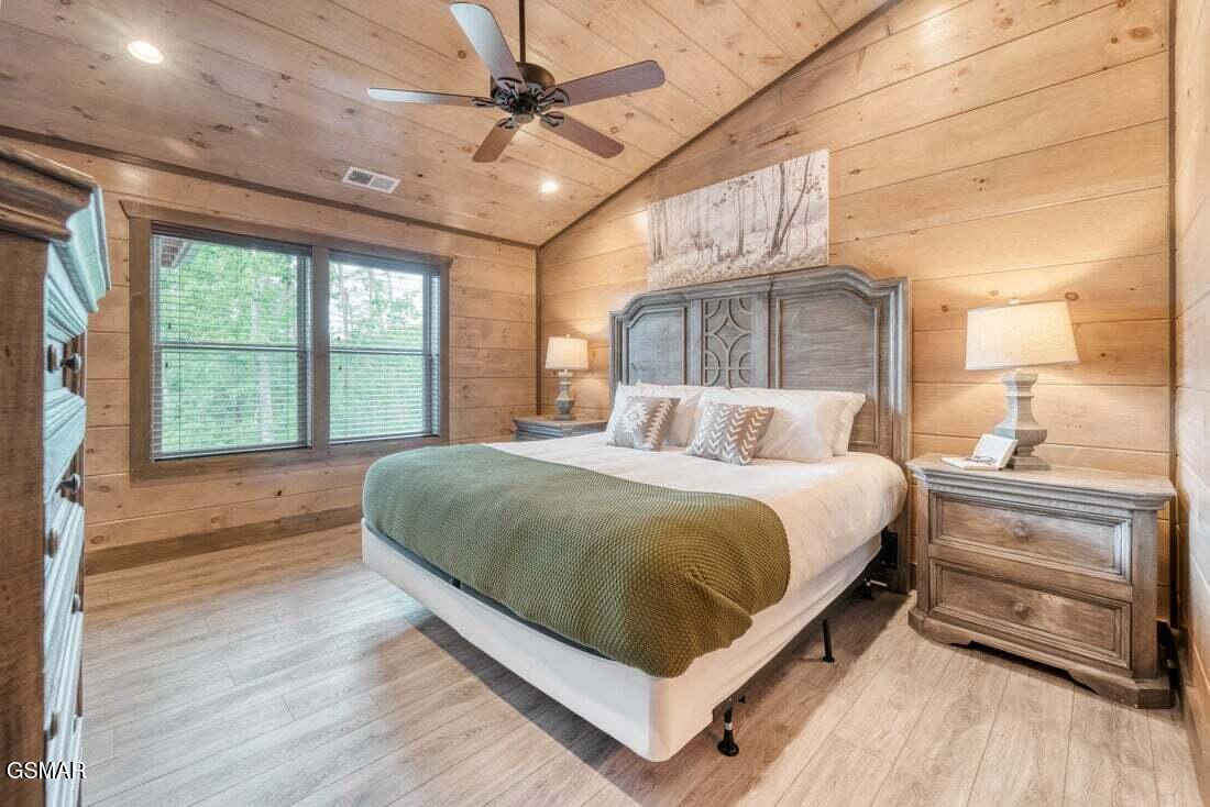 1153 Woodland Trek Lane Sevierville TN 37876