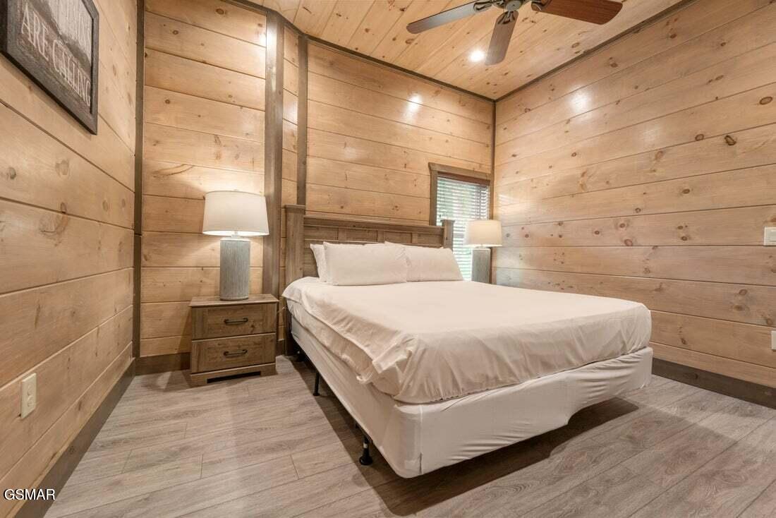 1153 Woodland Trek Lane Sevierville TN 37876