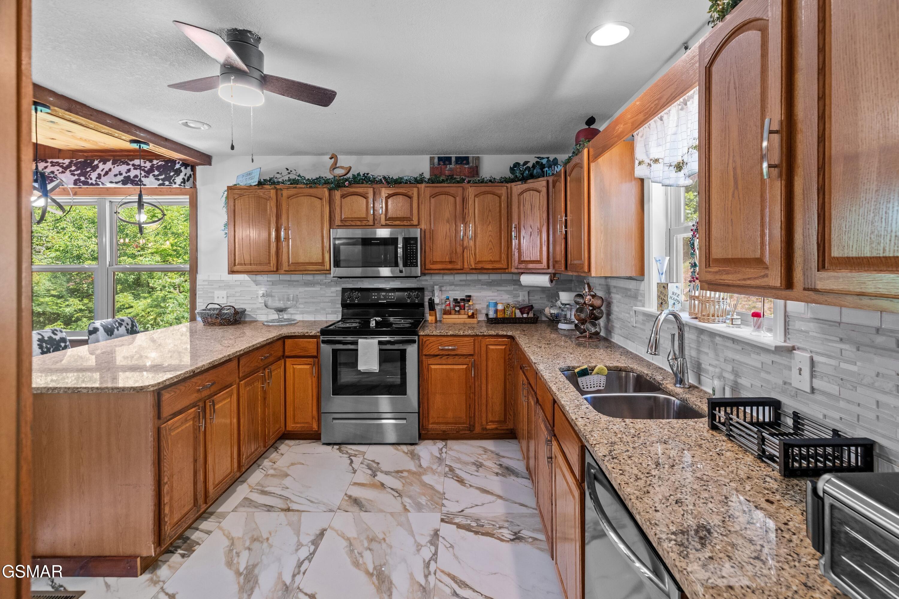 2759 Wildwood Road Dandridge TN 37725