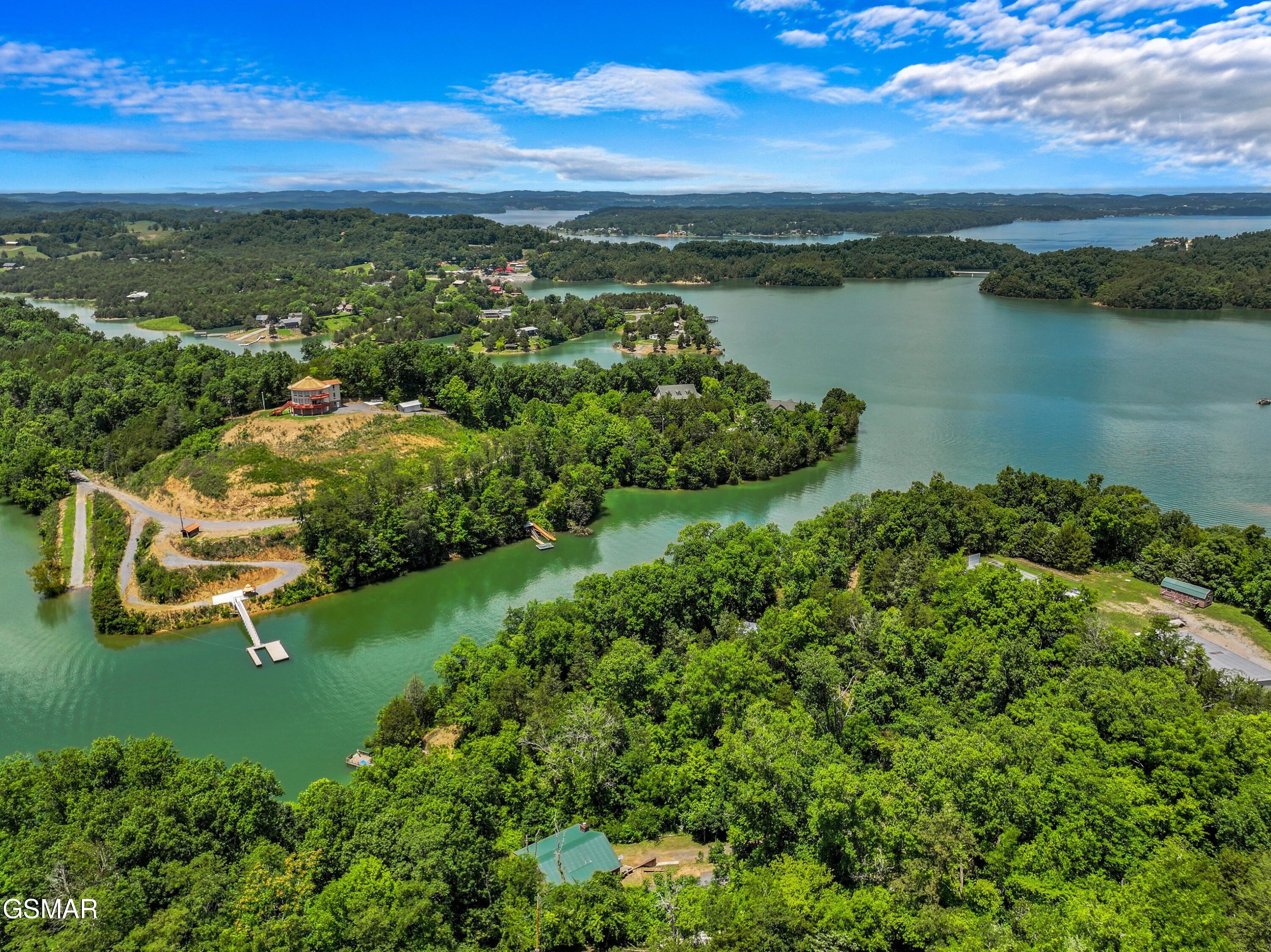 2759 Wildwood Road Dandridge TN 37725