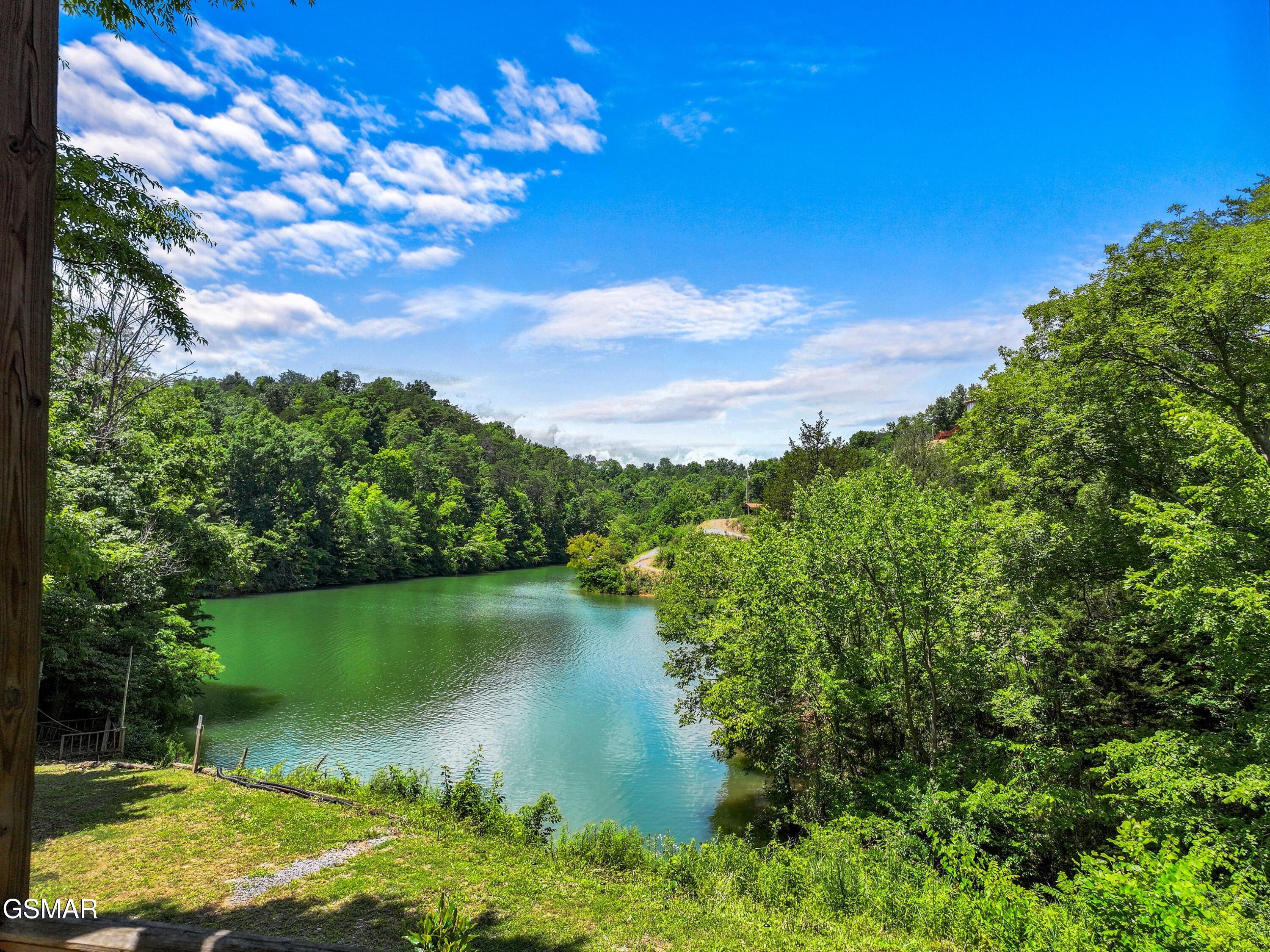 2759 Wildwood Road Dandridge TN 37725