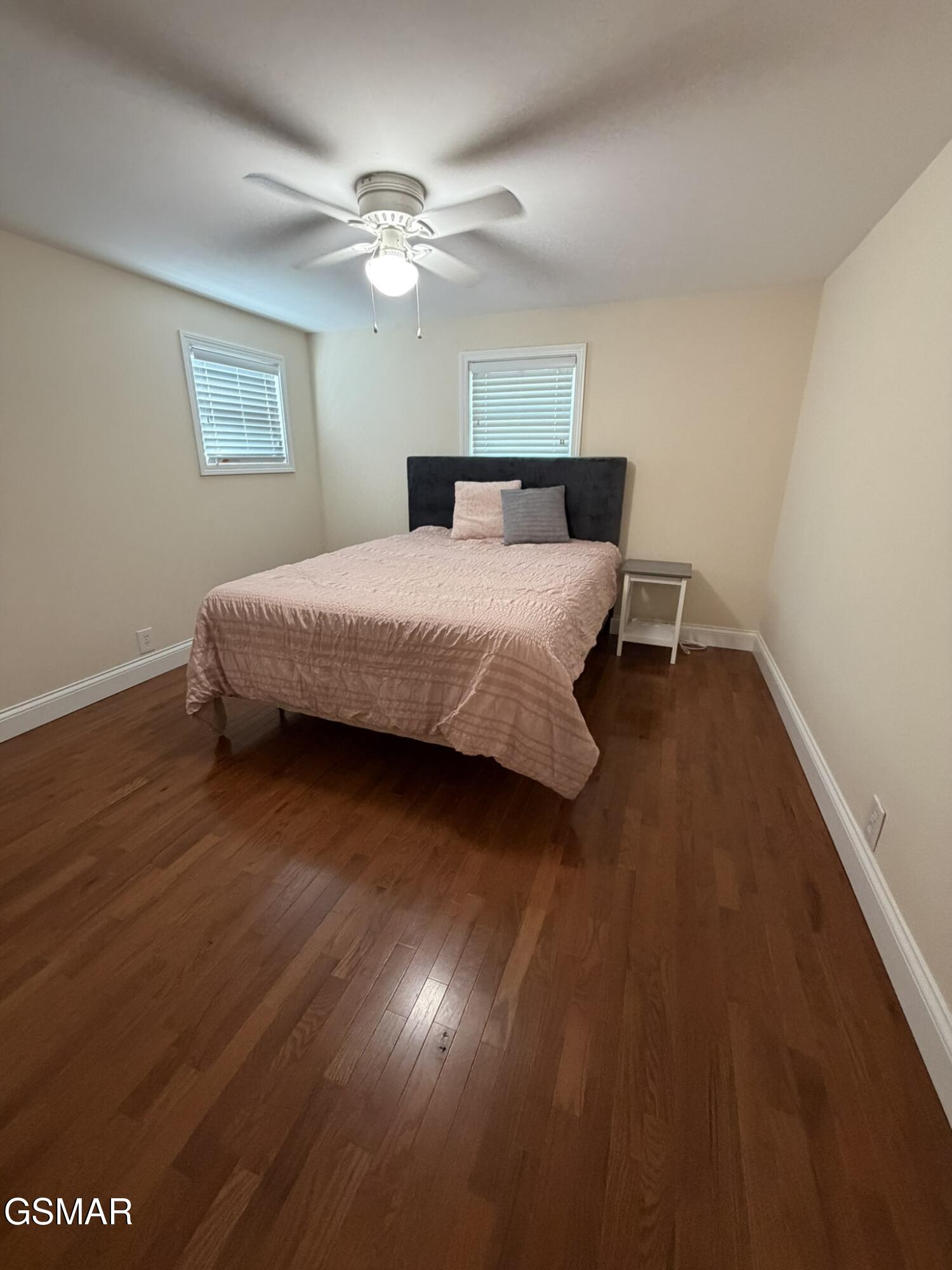 1219 Fisherman Way Sevierville TN 37876
