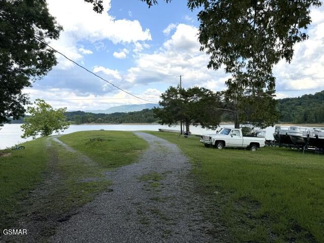 1219 Fisherman Way Sevierville TN 37876