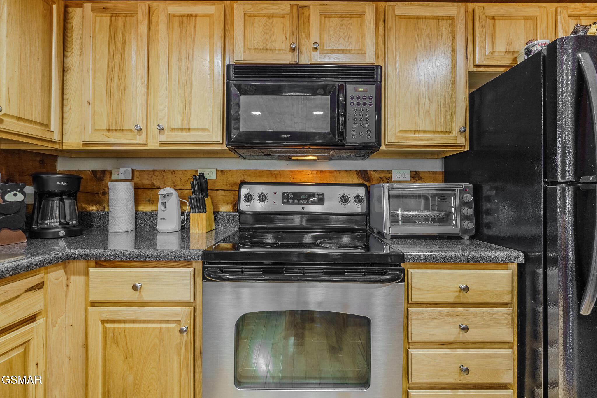 1554 Bear Valley Road Sevierville TN 37876