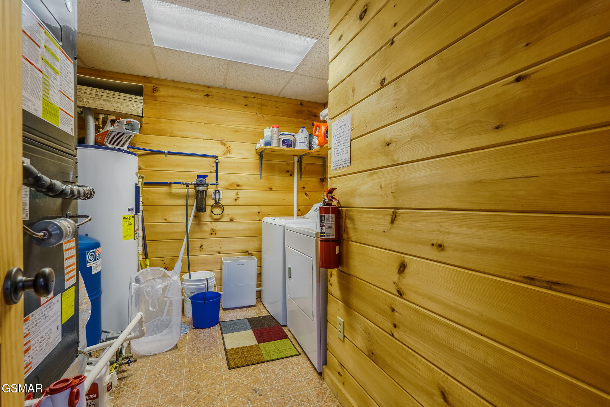 1554 Bear Valley Road Sevierville TN 37876