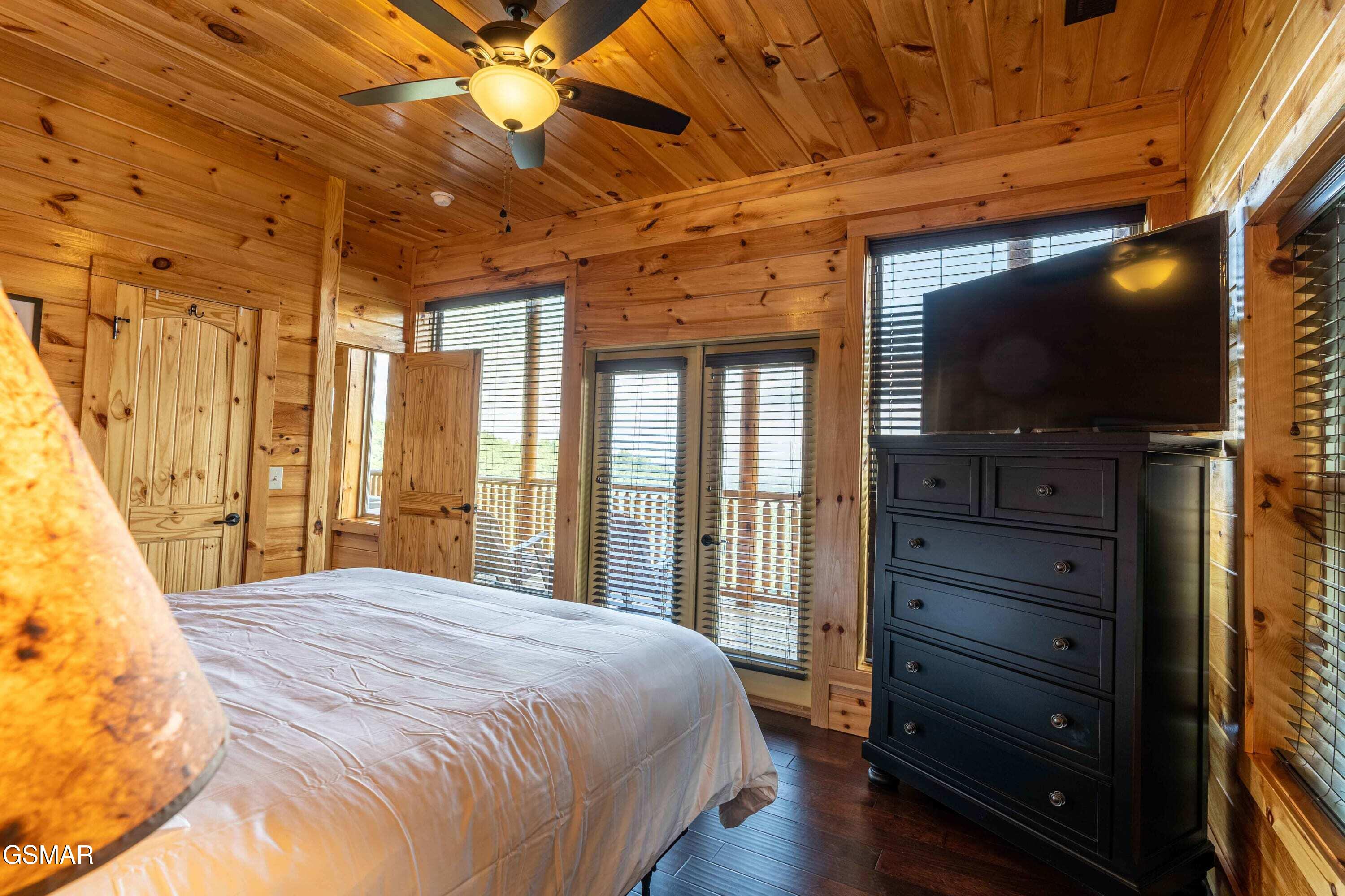 1854 Billard Way Sevierville TN 37876