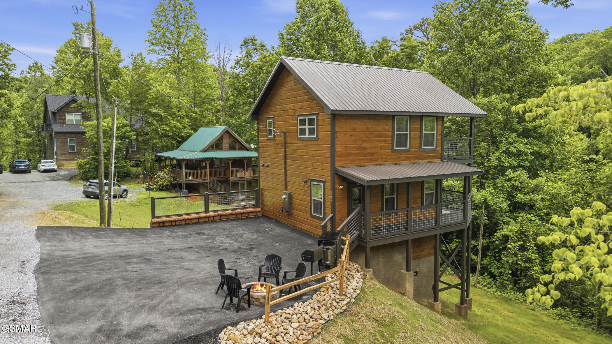 1642 Lake Drive Gatlinburg TN 37738