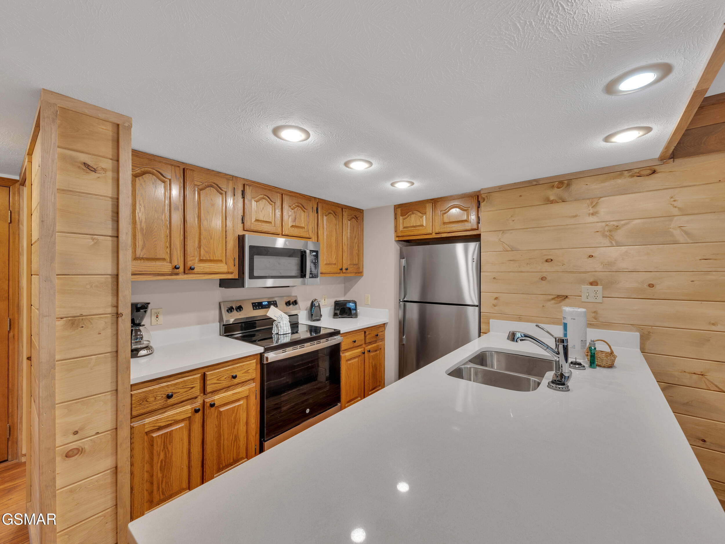 2733 Timber Way Pigeon Forge TN 37863