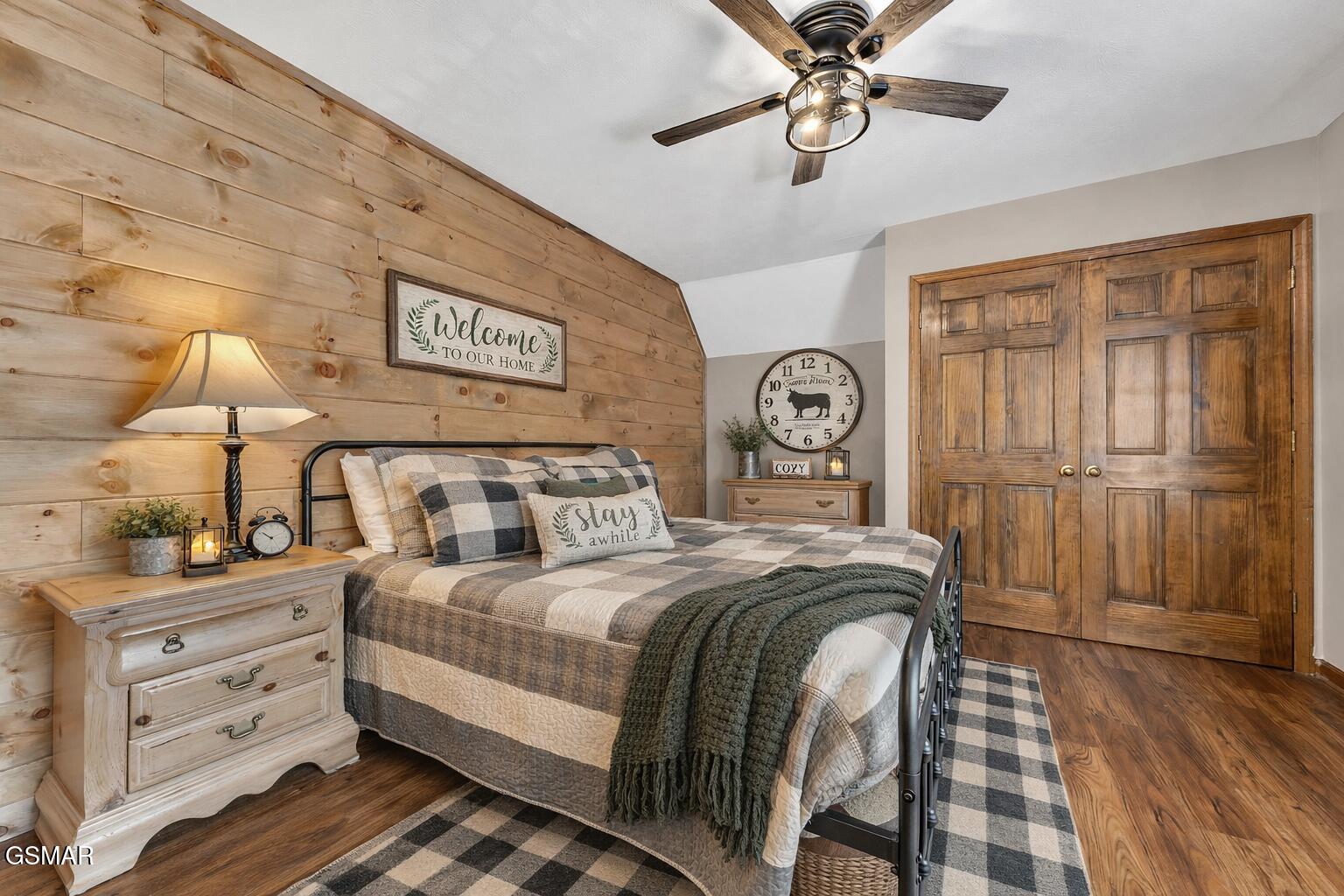 2733 Timber Way Pigeon Forge TN 37863