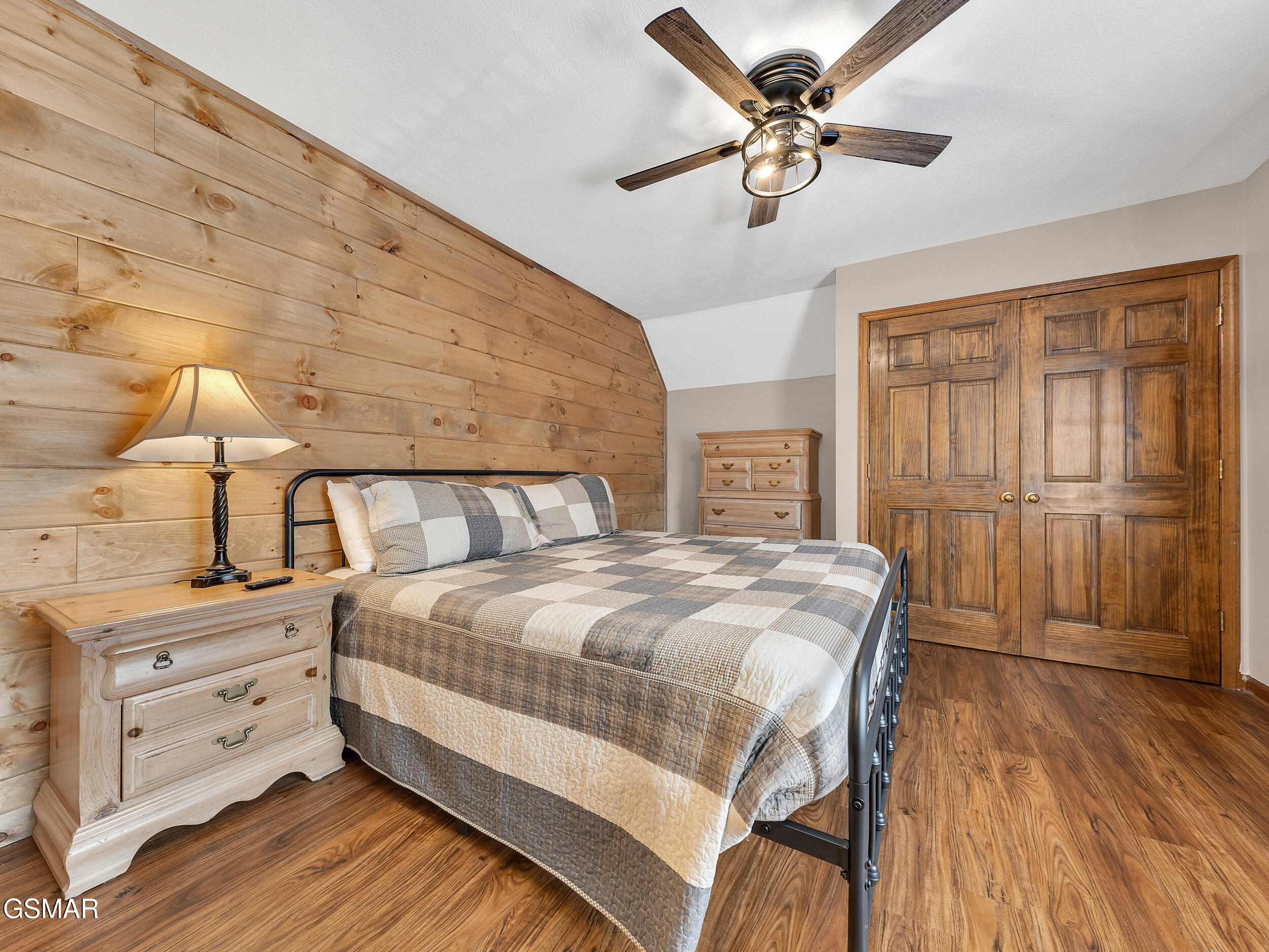 2733 Timber Way Pigeon Forge TN 37863