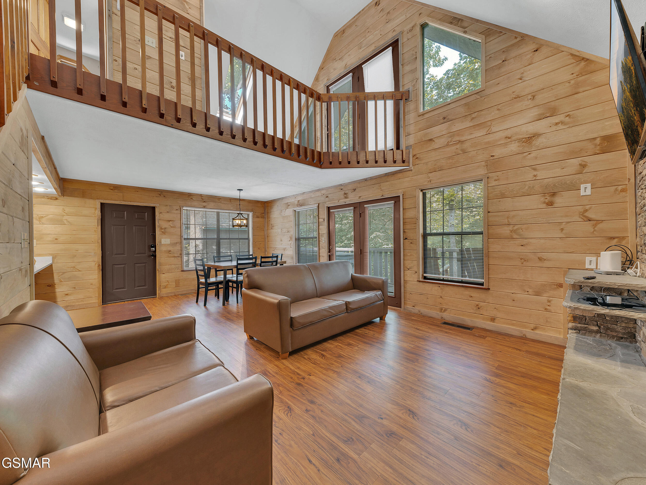 2733 Timber Way Pigeon Forge TN 37863