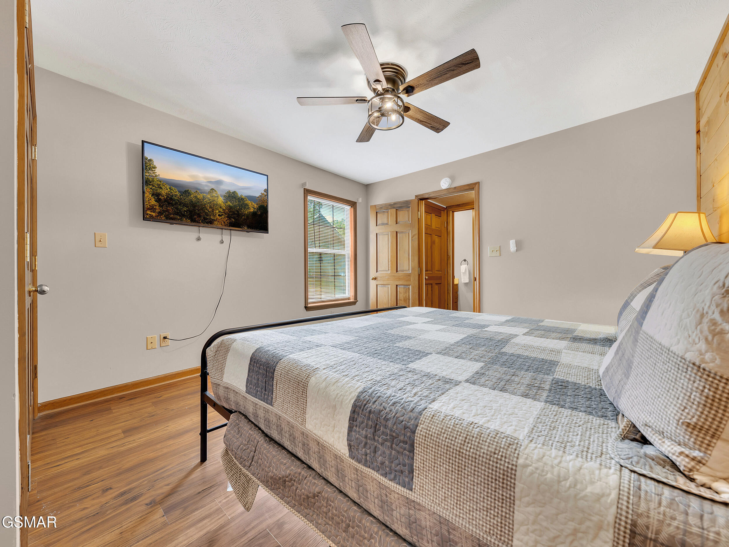 2733 Timber Way Pigeon Forge TN 37863