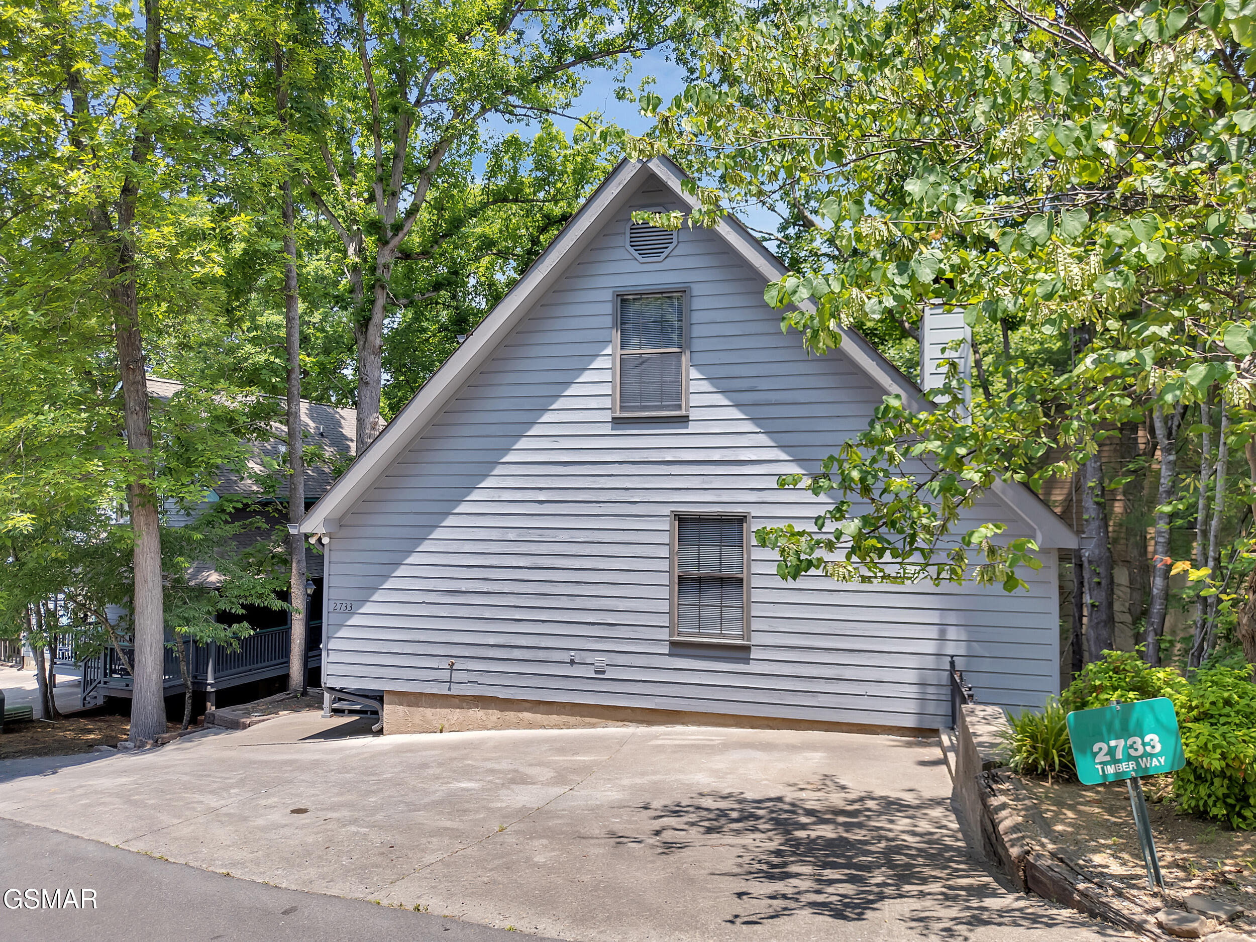 2733 Timber Way Pigeon Forge TN 37863