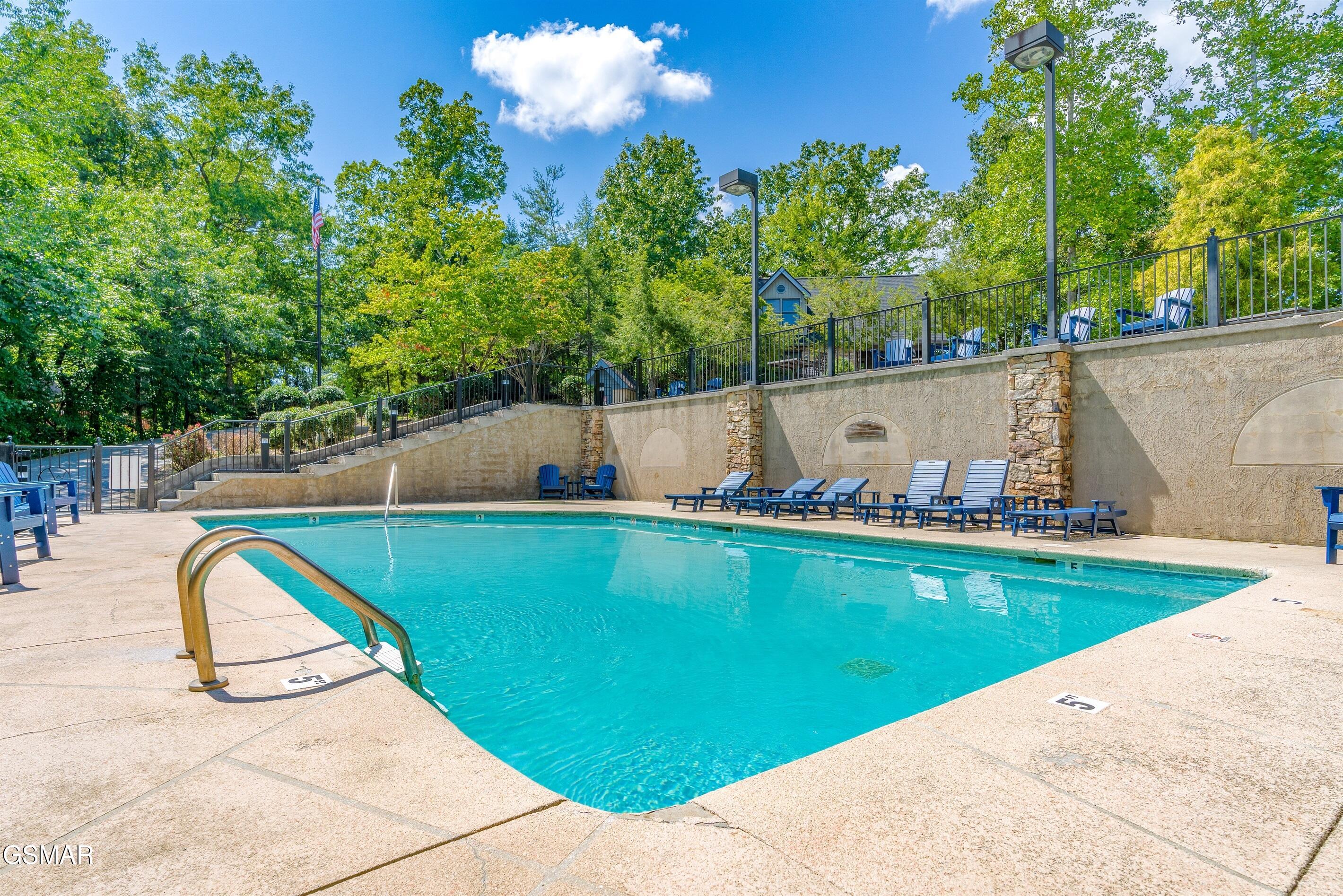2733 Timber Way Pigeon Forge TN 37863