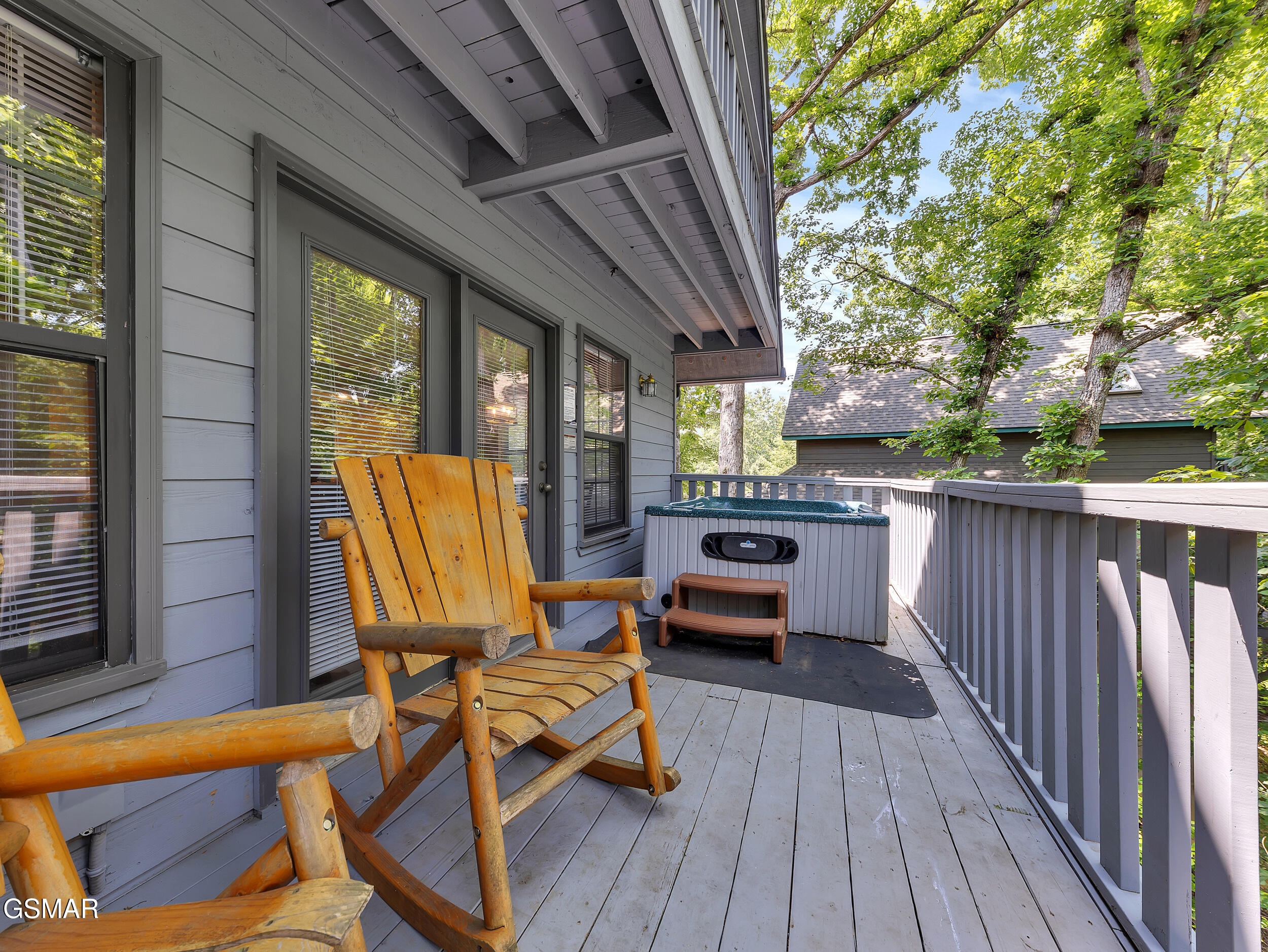 2733 Timber Way Pigeon Forge TN 37863