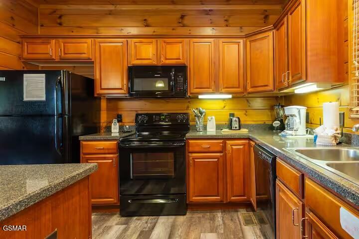 4532 Holly Forest Way Gatlinburg TN 37738