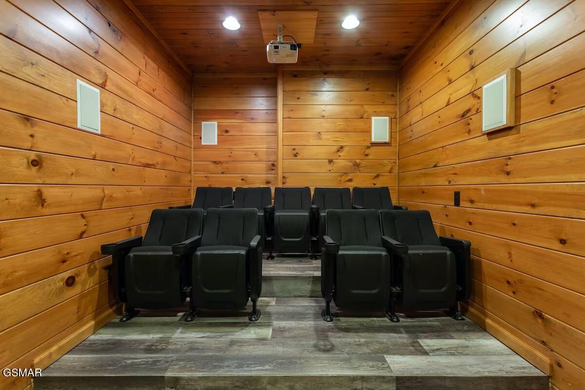 4532 Holly Forest Way Gatlinburg TN 37738